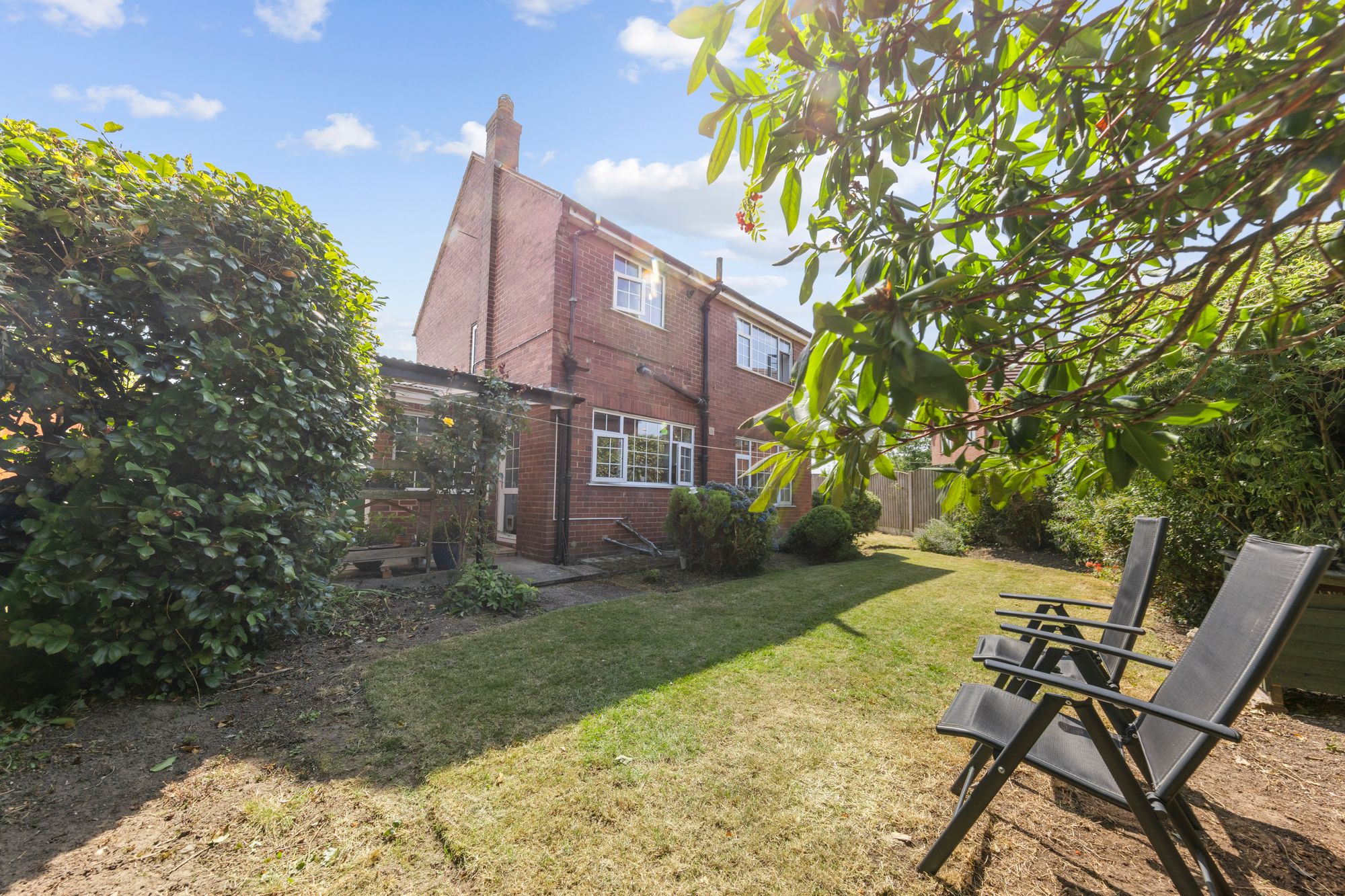 Delamere Avenue, Lowton, WA3