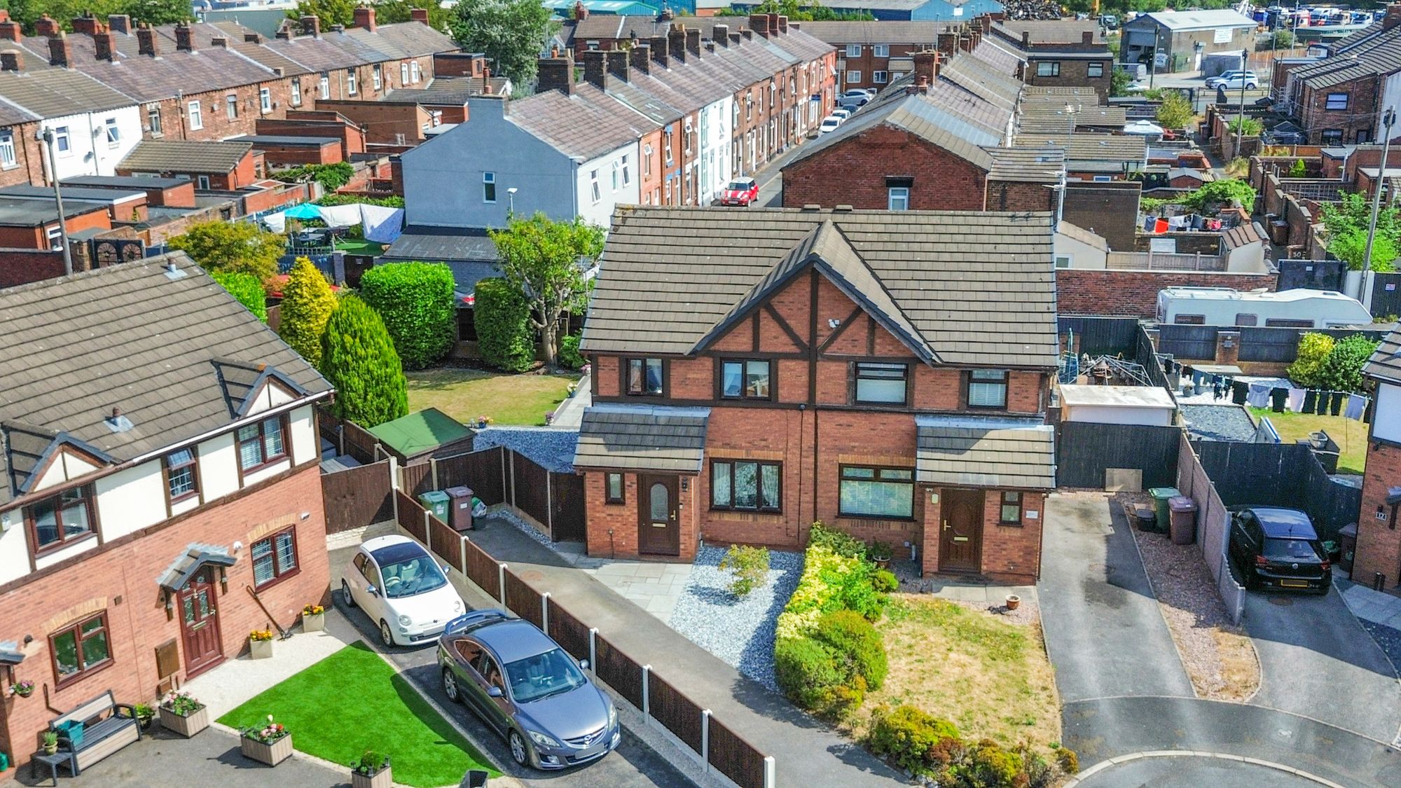 Henllan Gardens, St. Helens, WA9