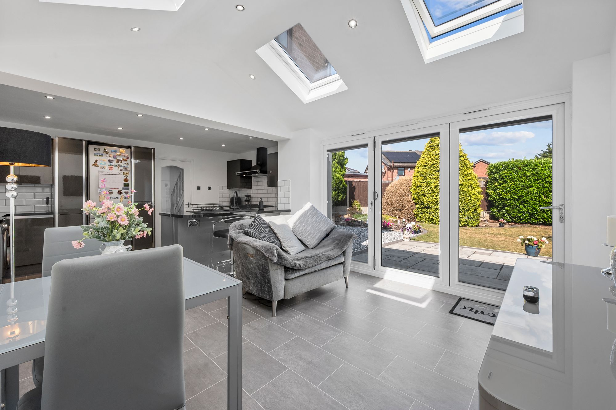 Henllan Gardens, St. Helens, WA9