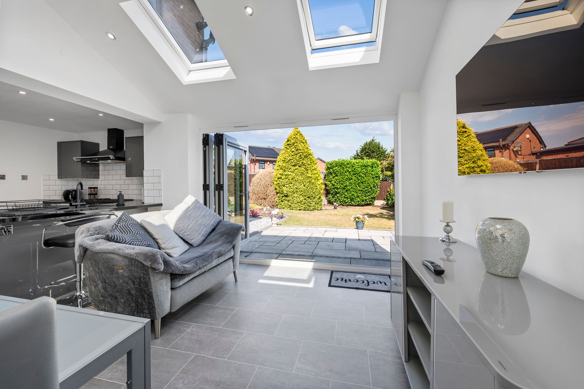 Henllan Gardens, St. Helens, WA9