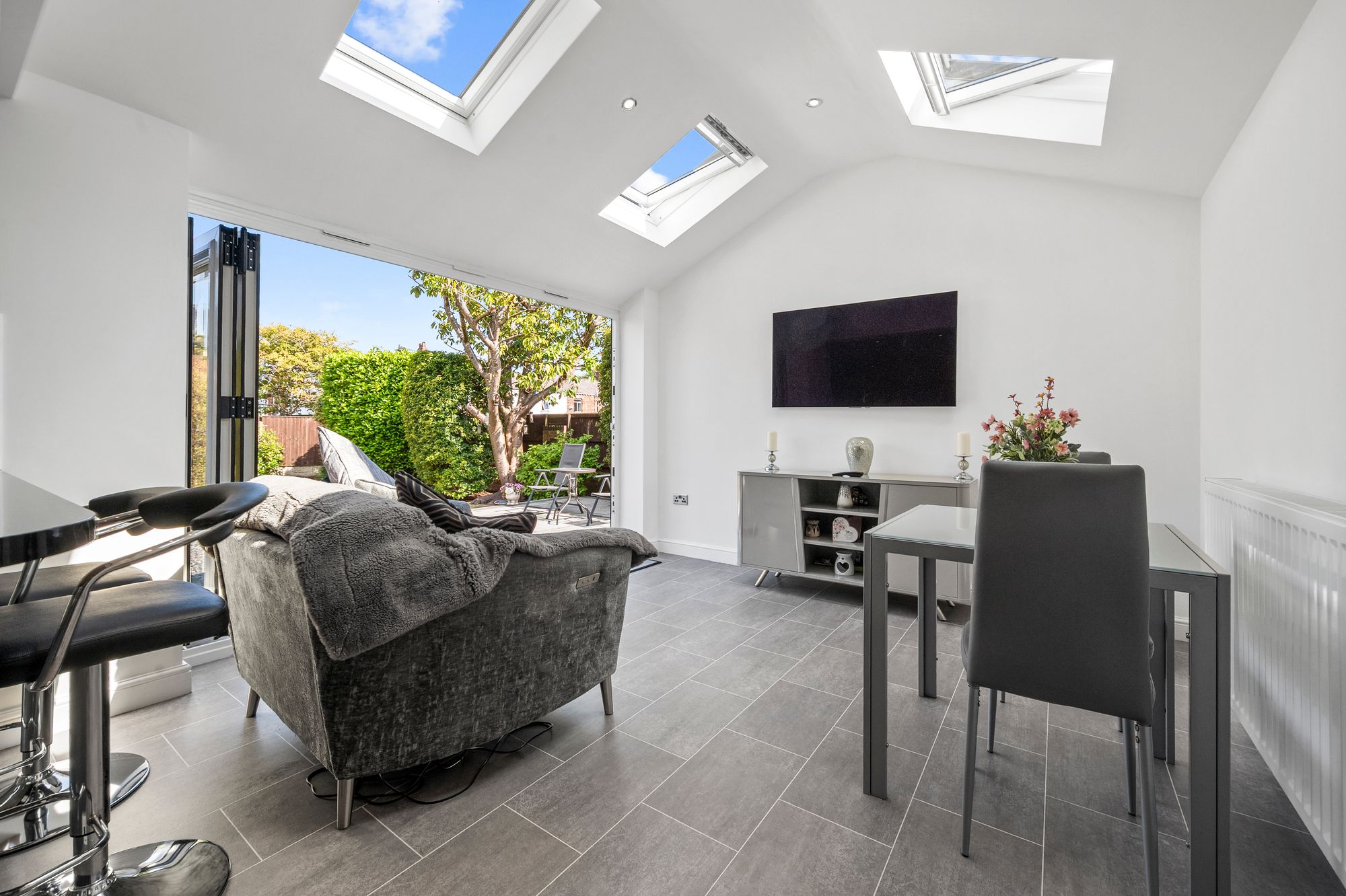 Henllan Gardens, St. Helens, WA9