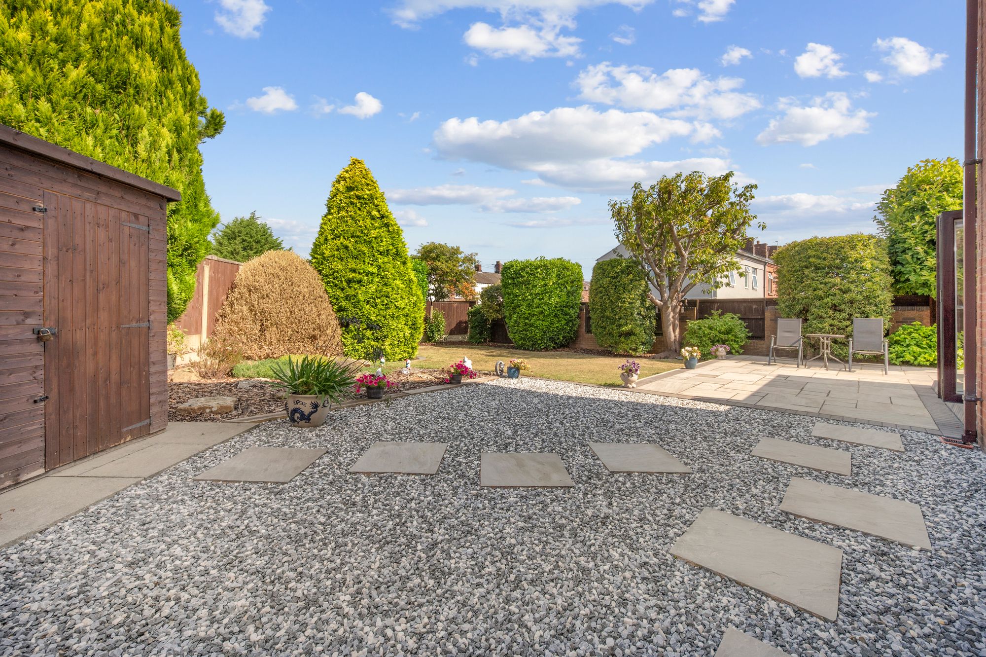 Henllan Gardens, St. Helens, WA9