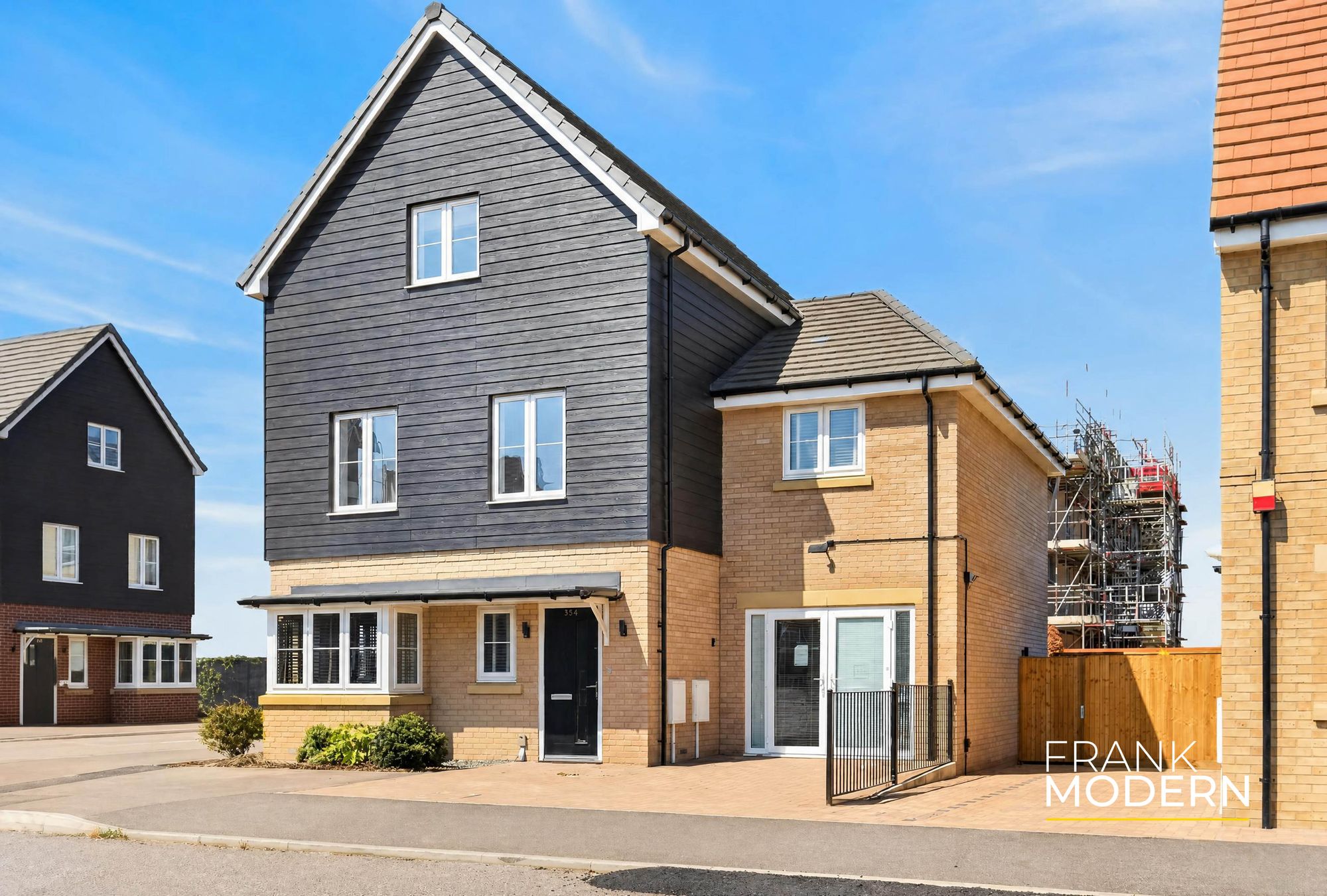 fourchimneyscrescent354 1