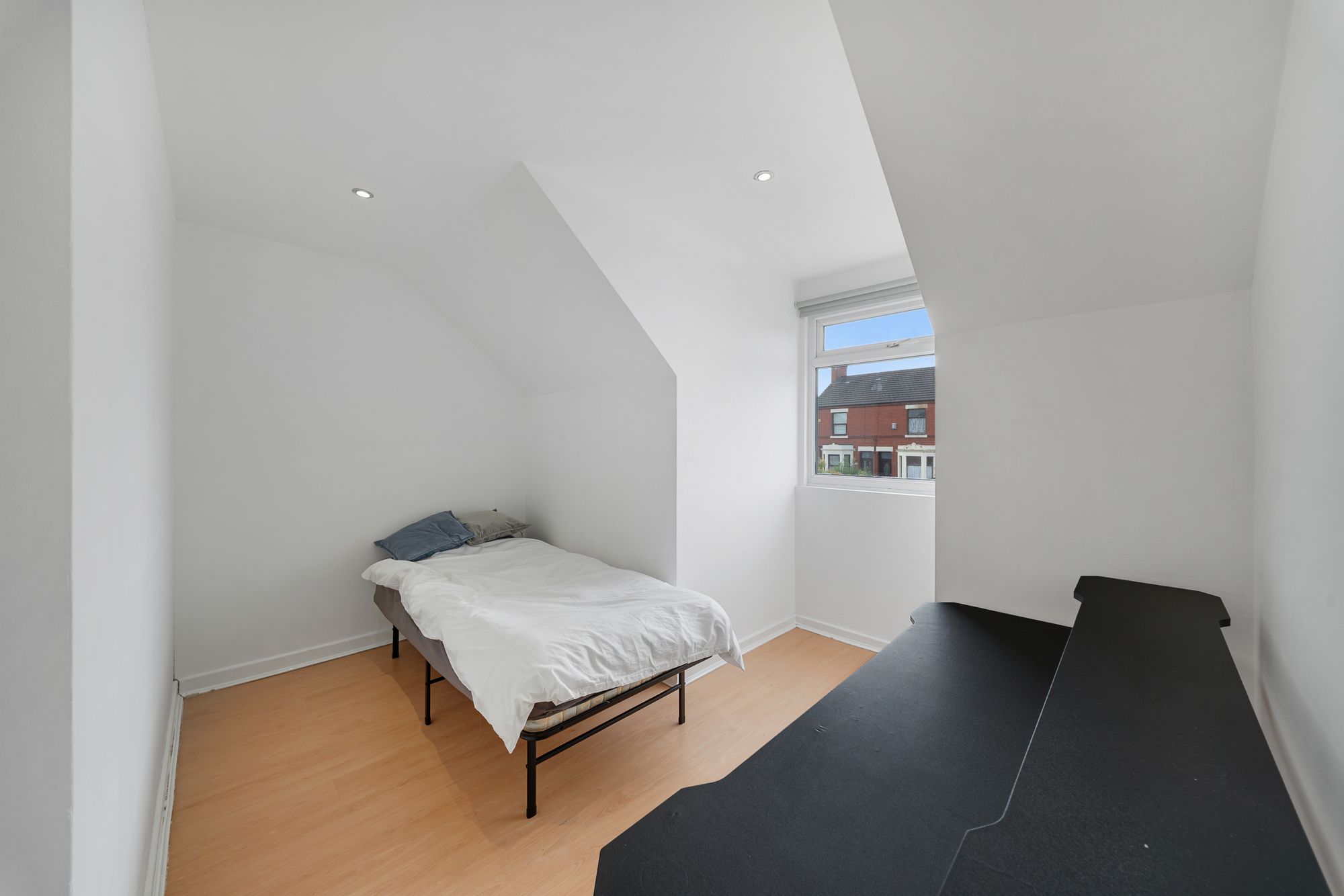 Cronton Road, Cronton