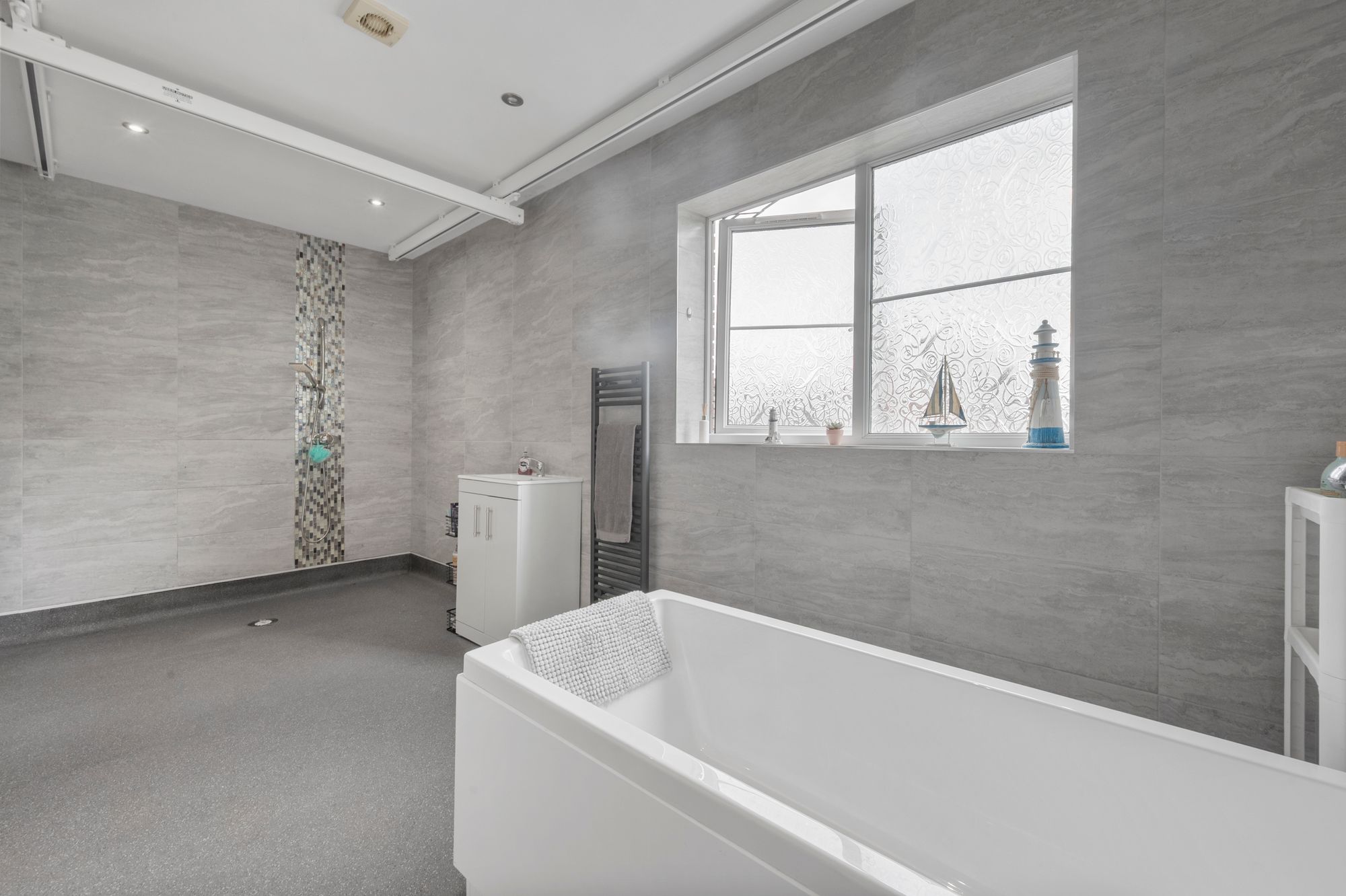 Ellamsbridge Road, St. Helens, WA9