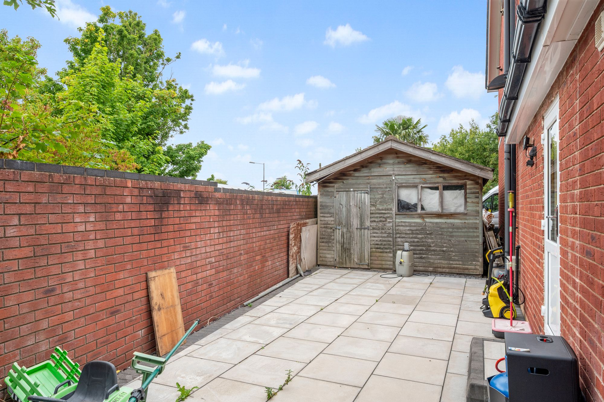 Ellamsbridge Road, St. Helens, WA9