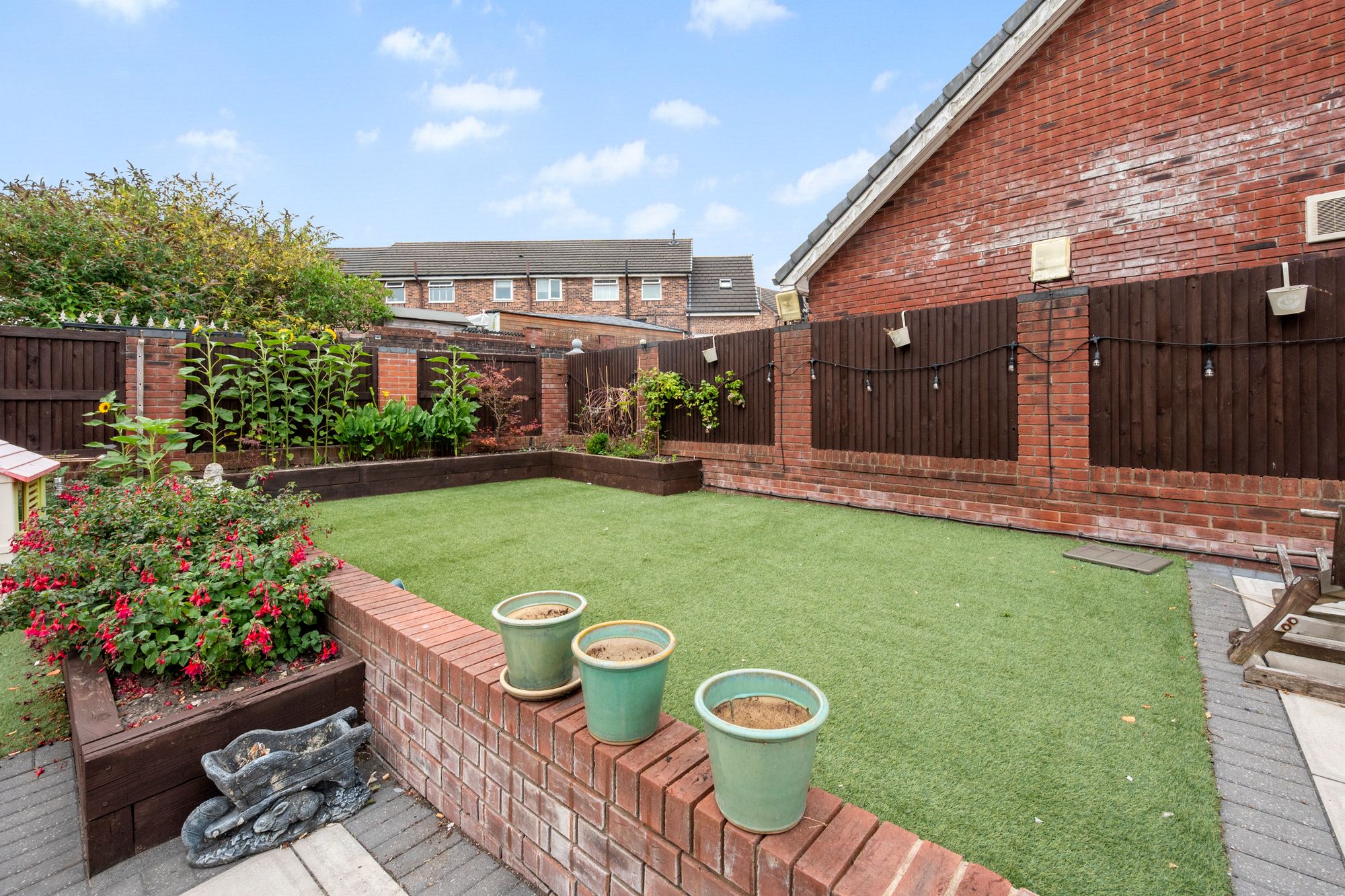 Ellamsbridge Road, St. Helens, WA9