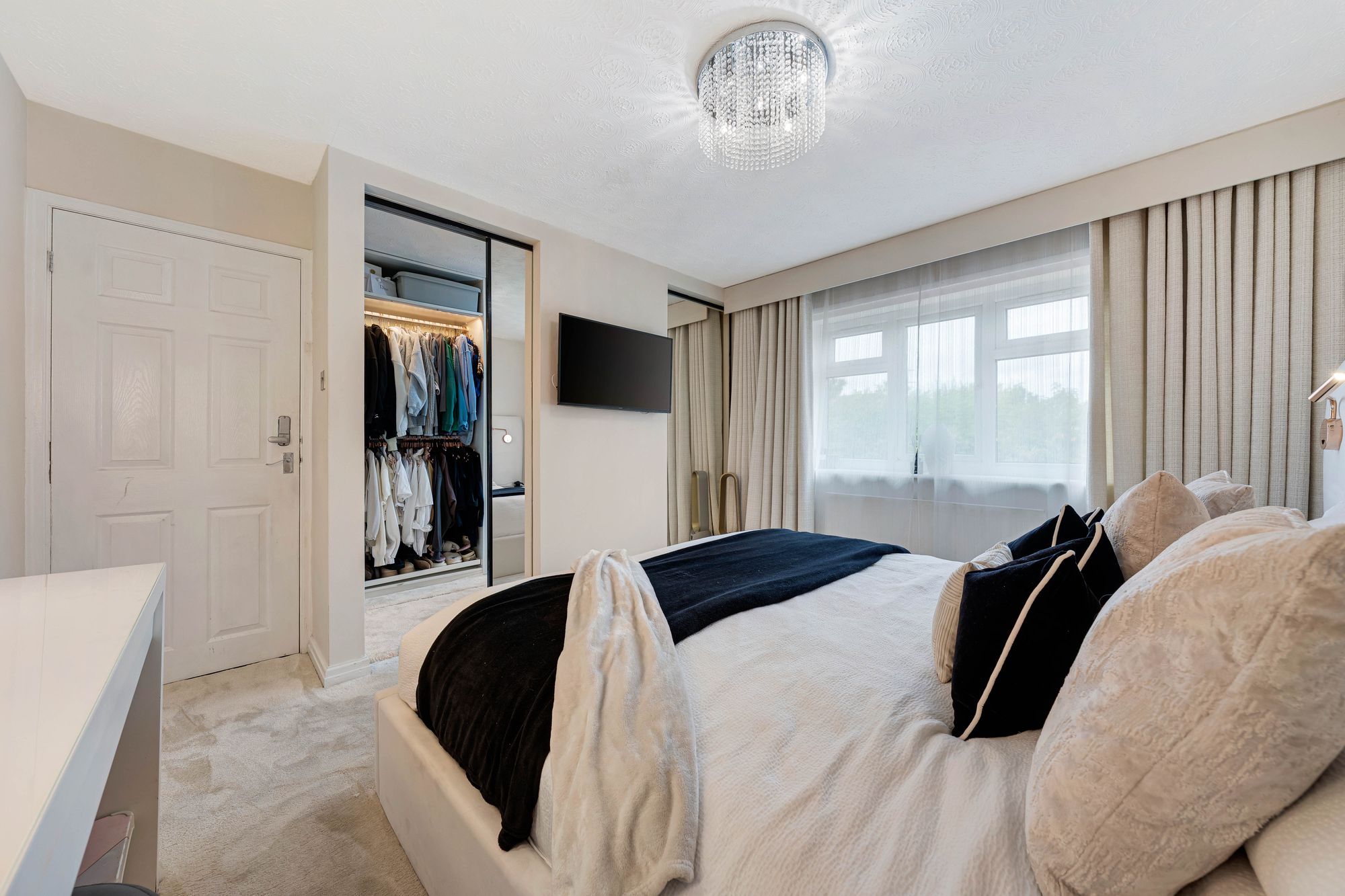 Cornerhouse Lane, Widnes, WA8