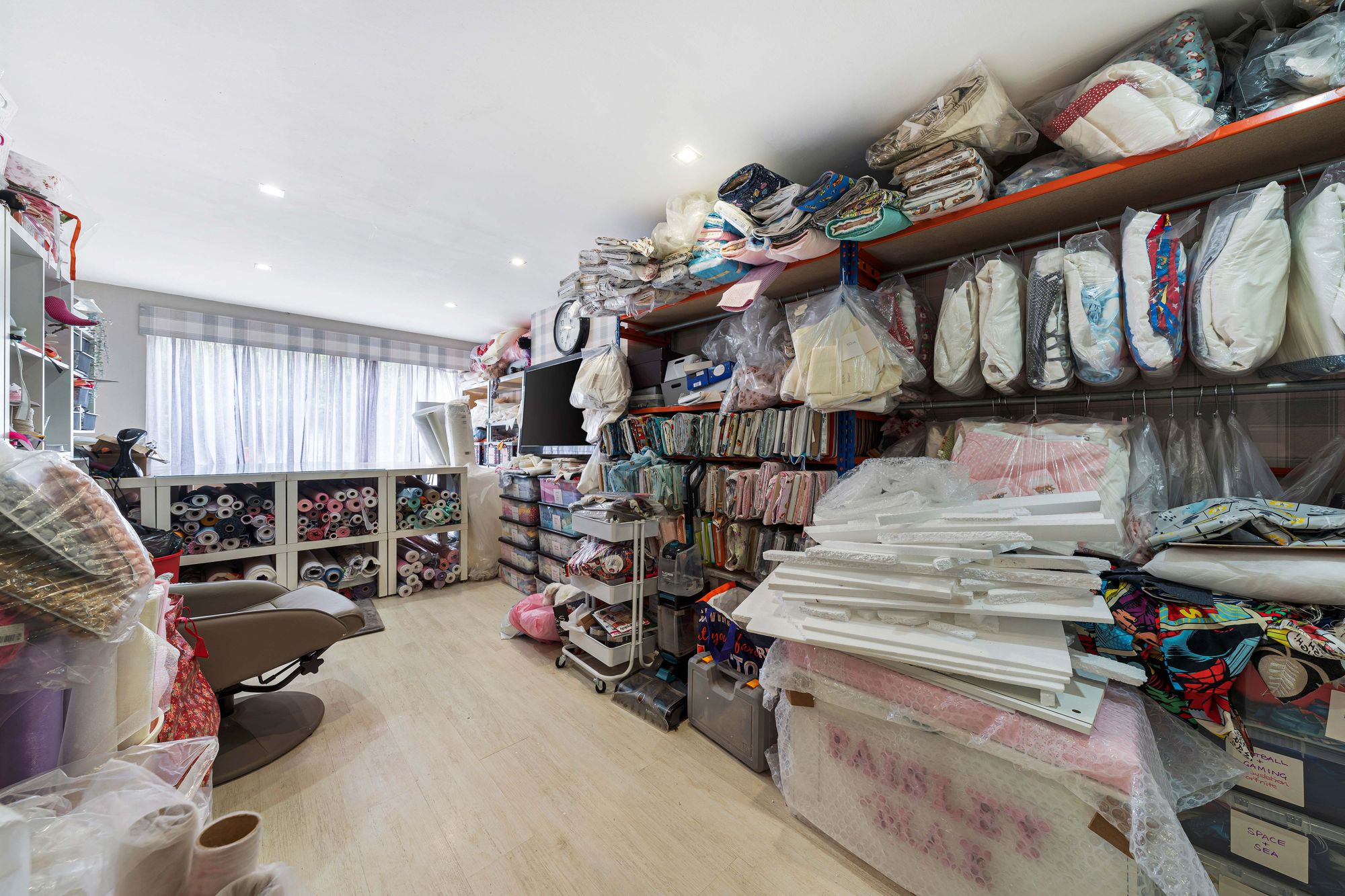 Cornerhouse Lane, Widnes, WA8