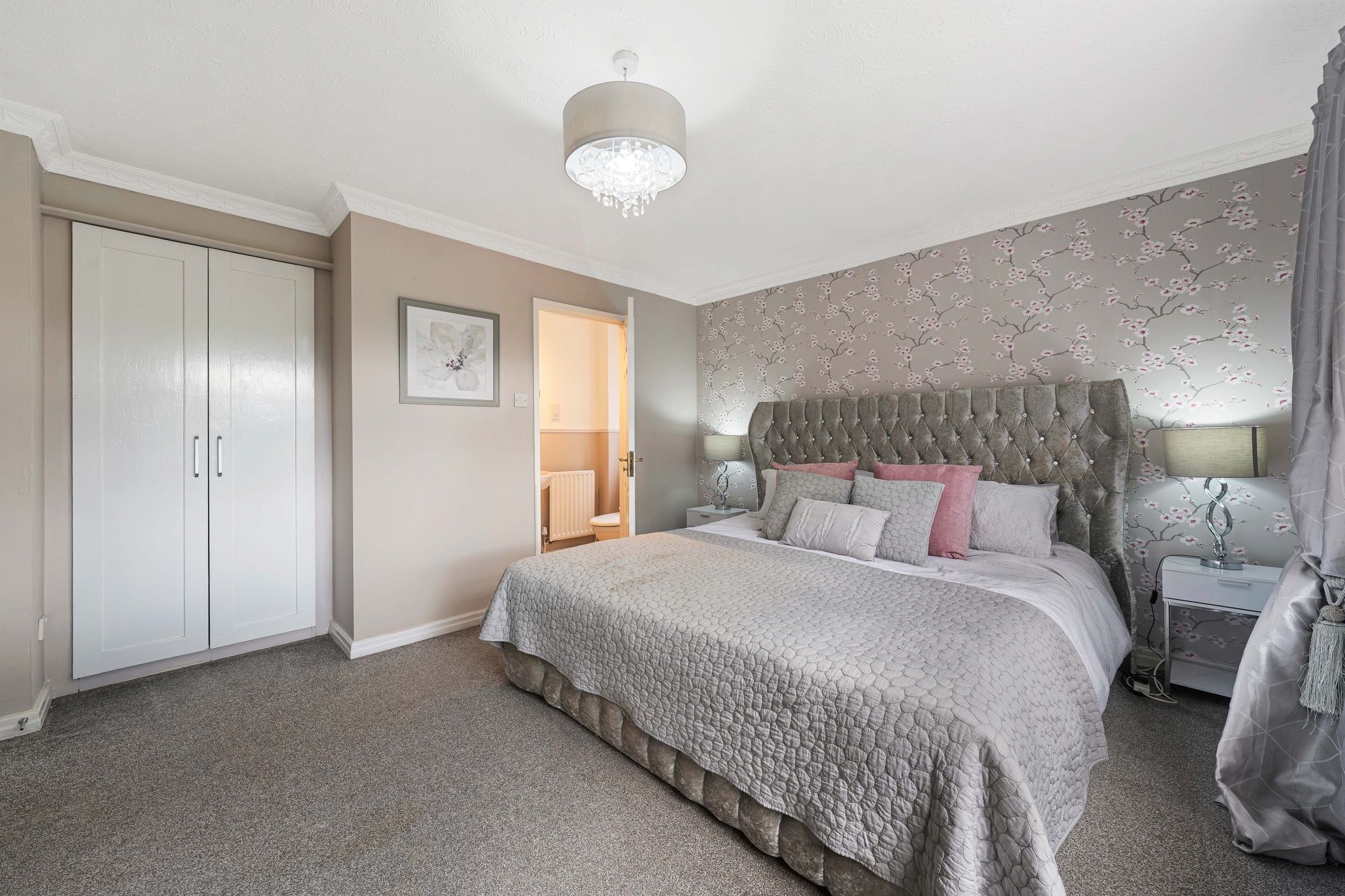 Cornerhouse Lane, Widnes, WA8