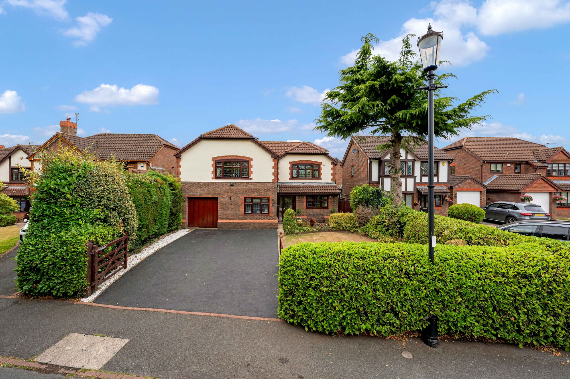 Cornerhouse Lane, Widnes, WA8