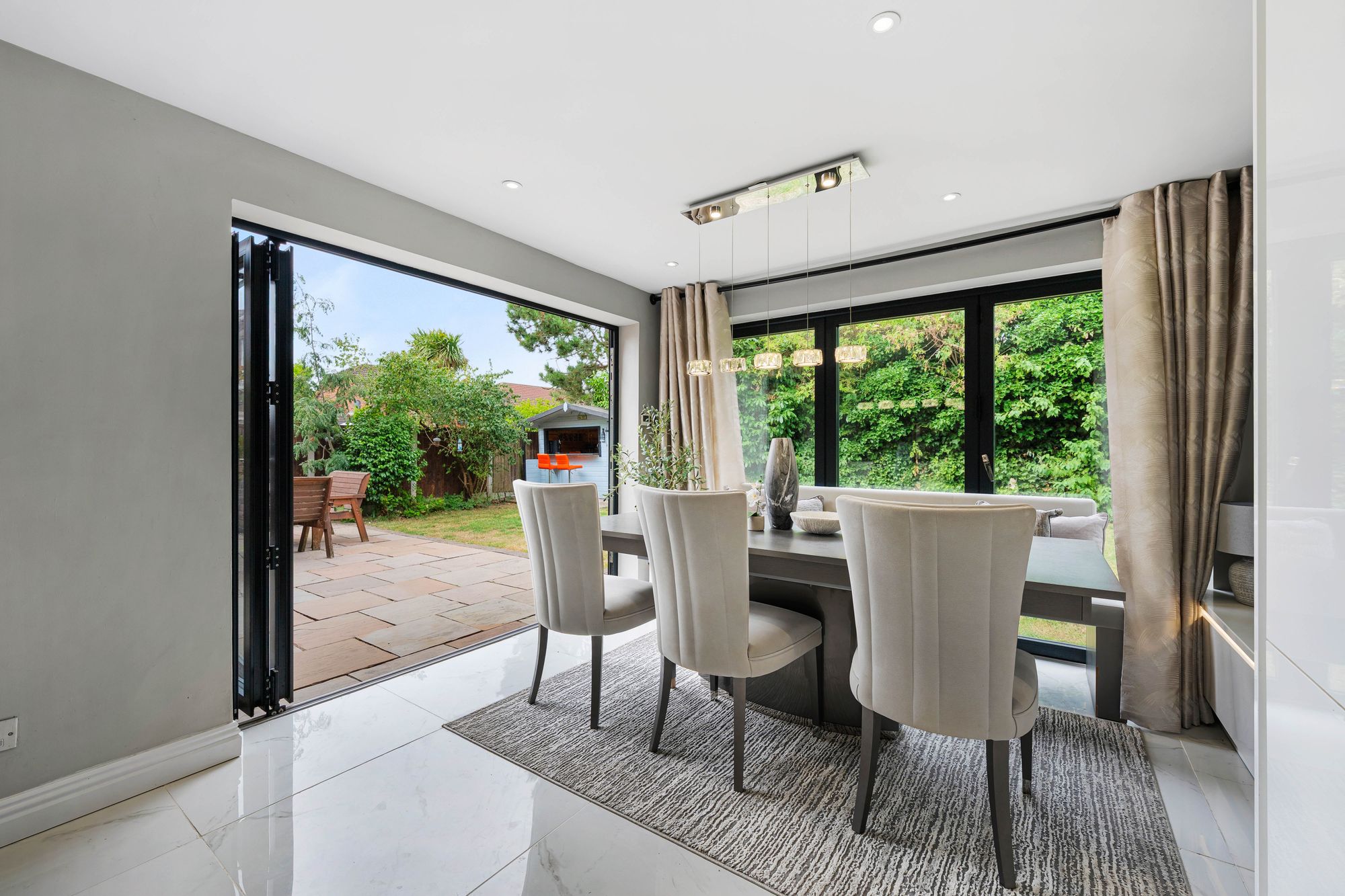 Cornerhouse Lane, Widnes, WA8