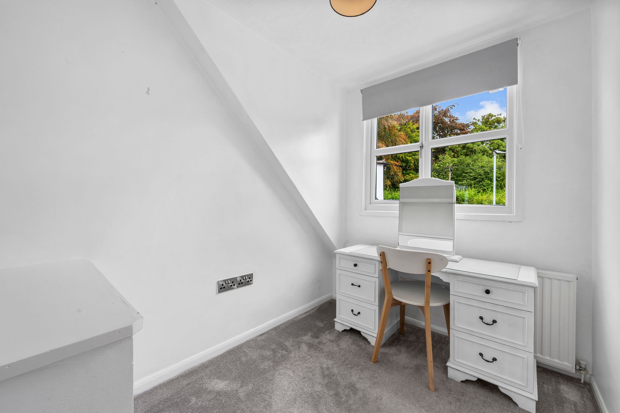 Delafield Close, Fearnhead, WA2