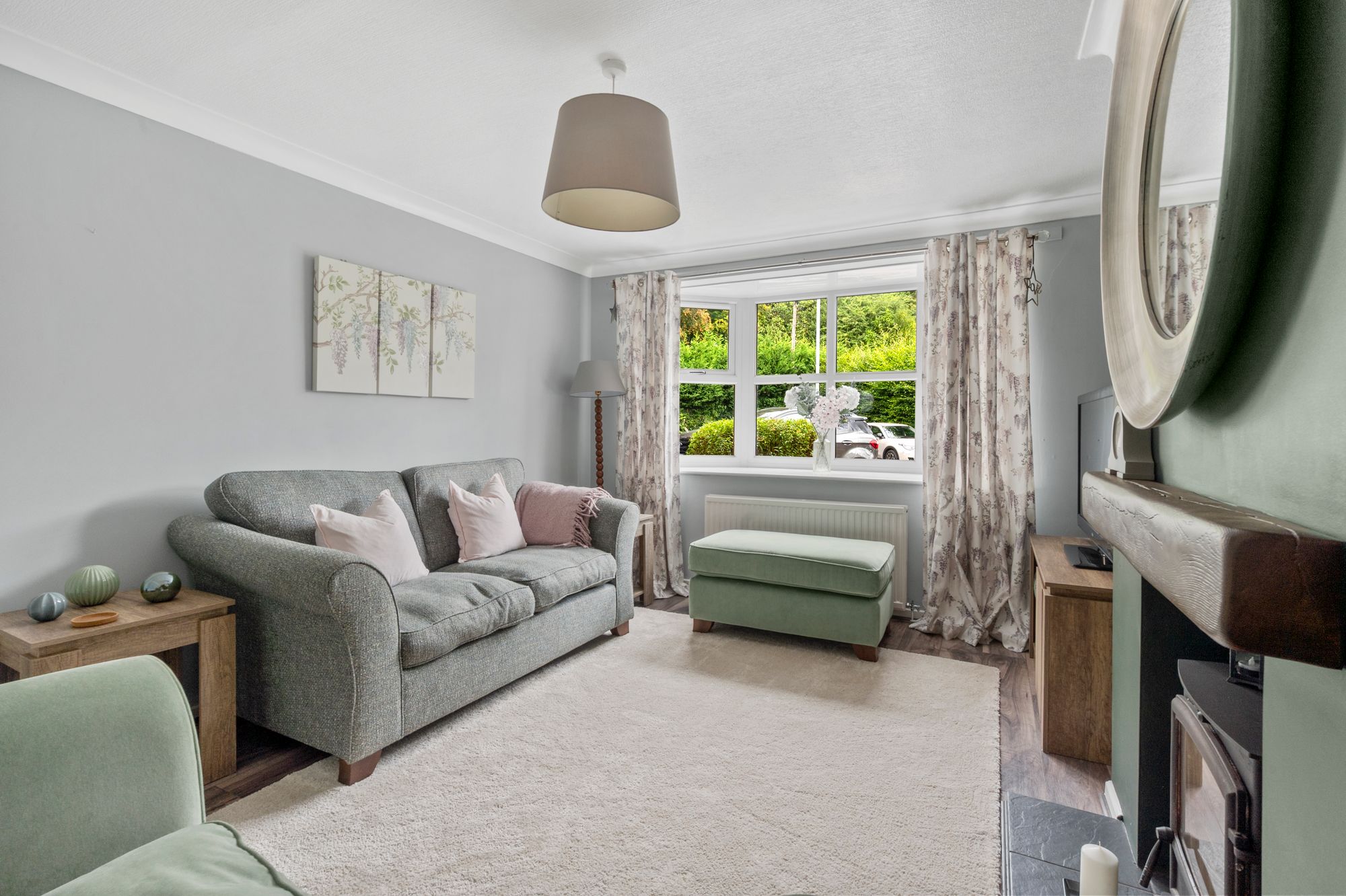 Delafield Close, Fearnhead, WA2