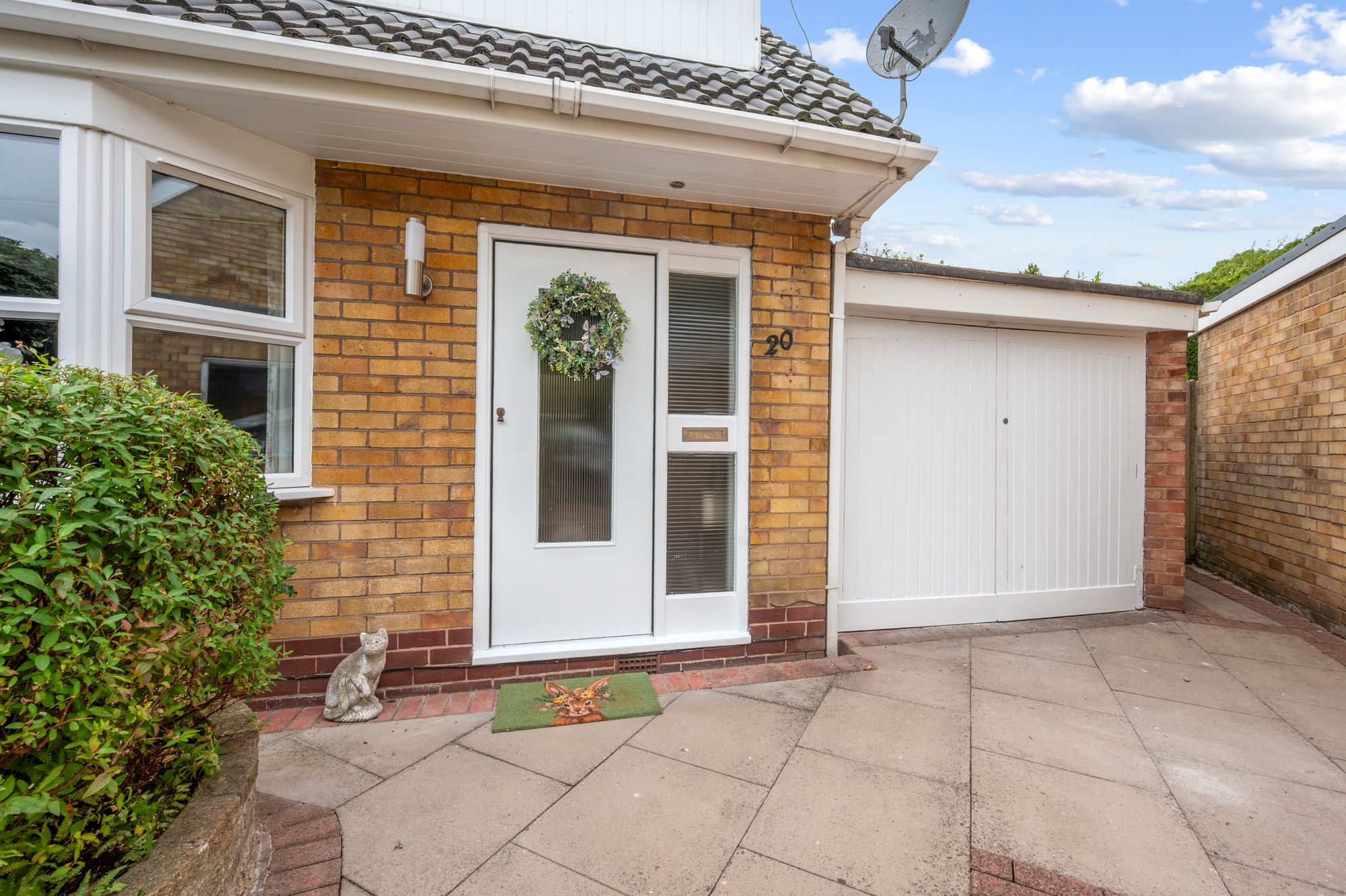Delafield Close, Fearnhead, WA2