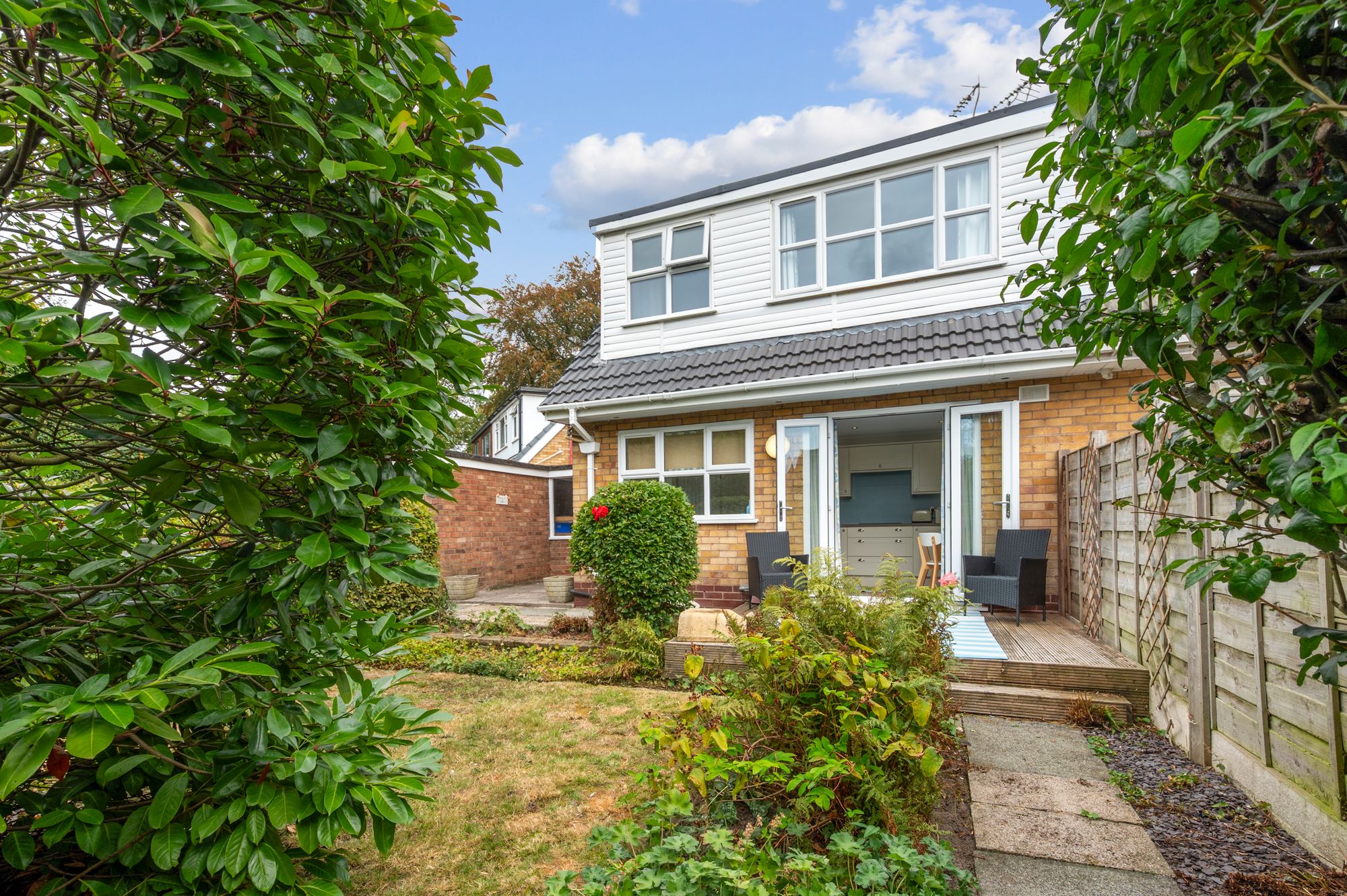 Delafield Close, Fearnhead, WA2