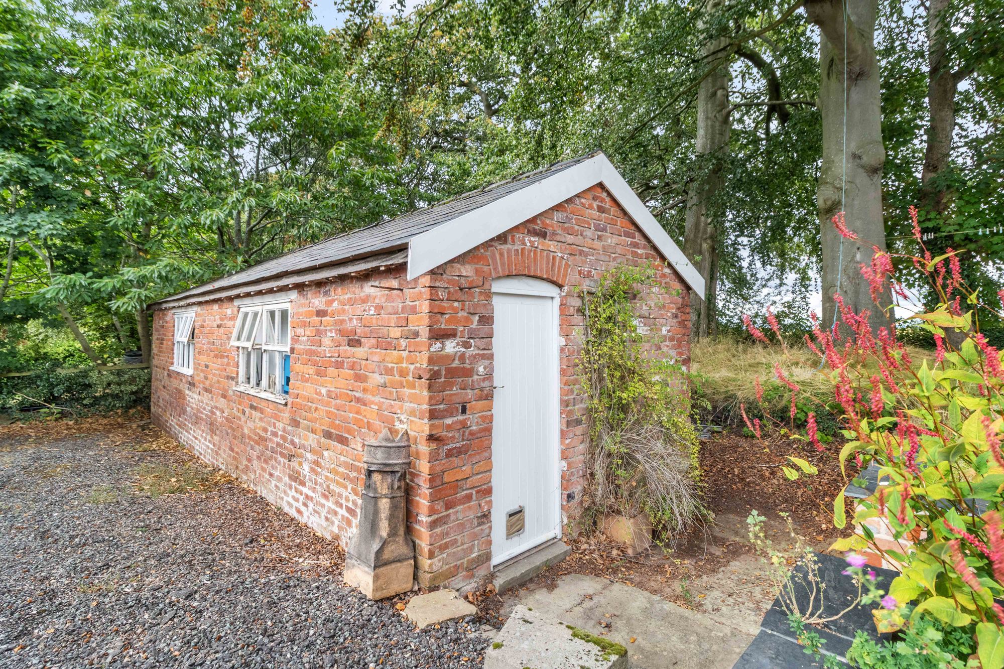 Hobb Lane, Daresbury, WA4