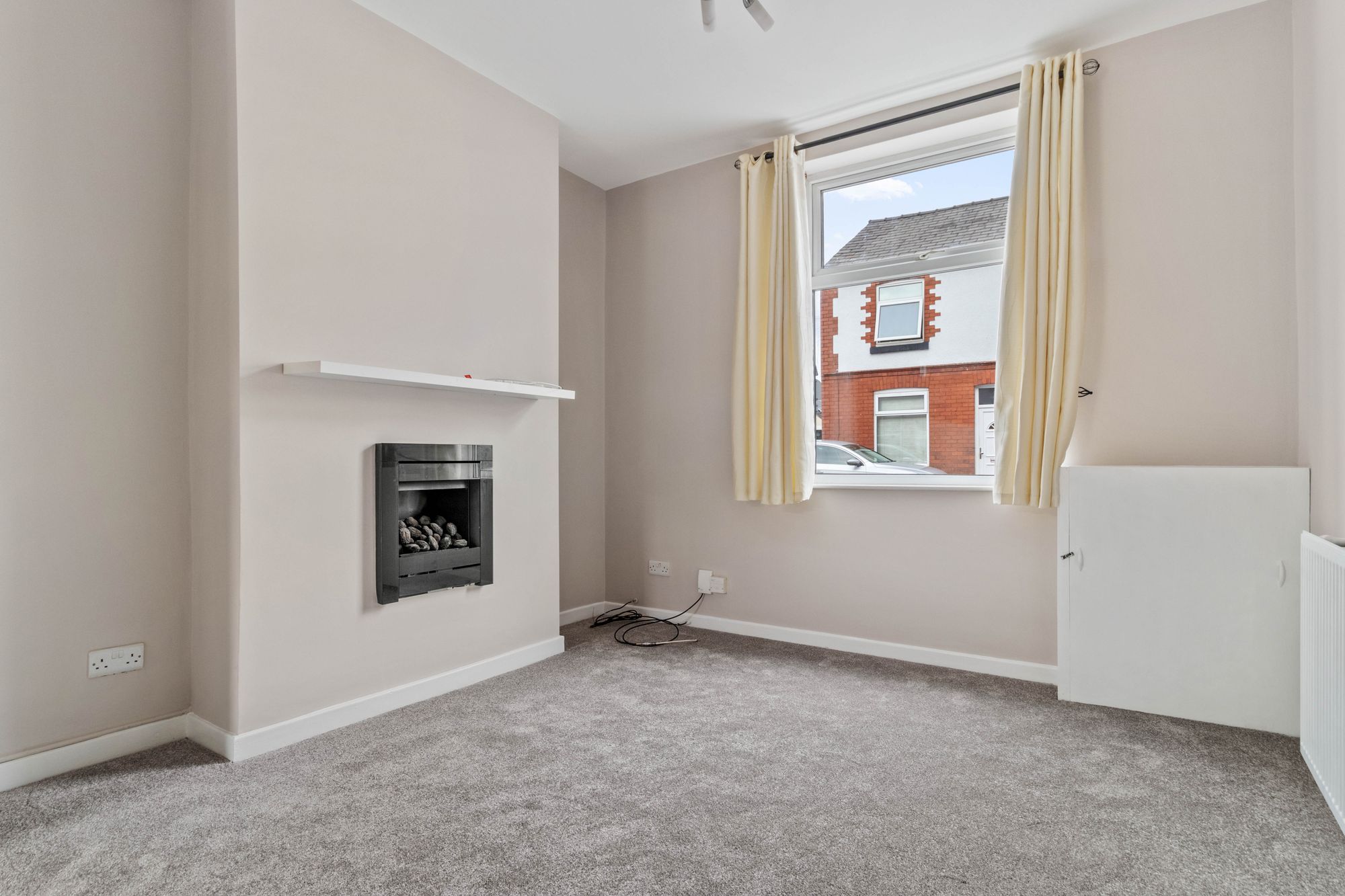 Cumberland Street, Warrington, WA4