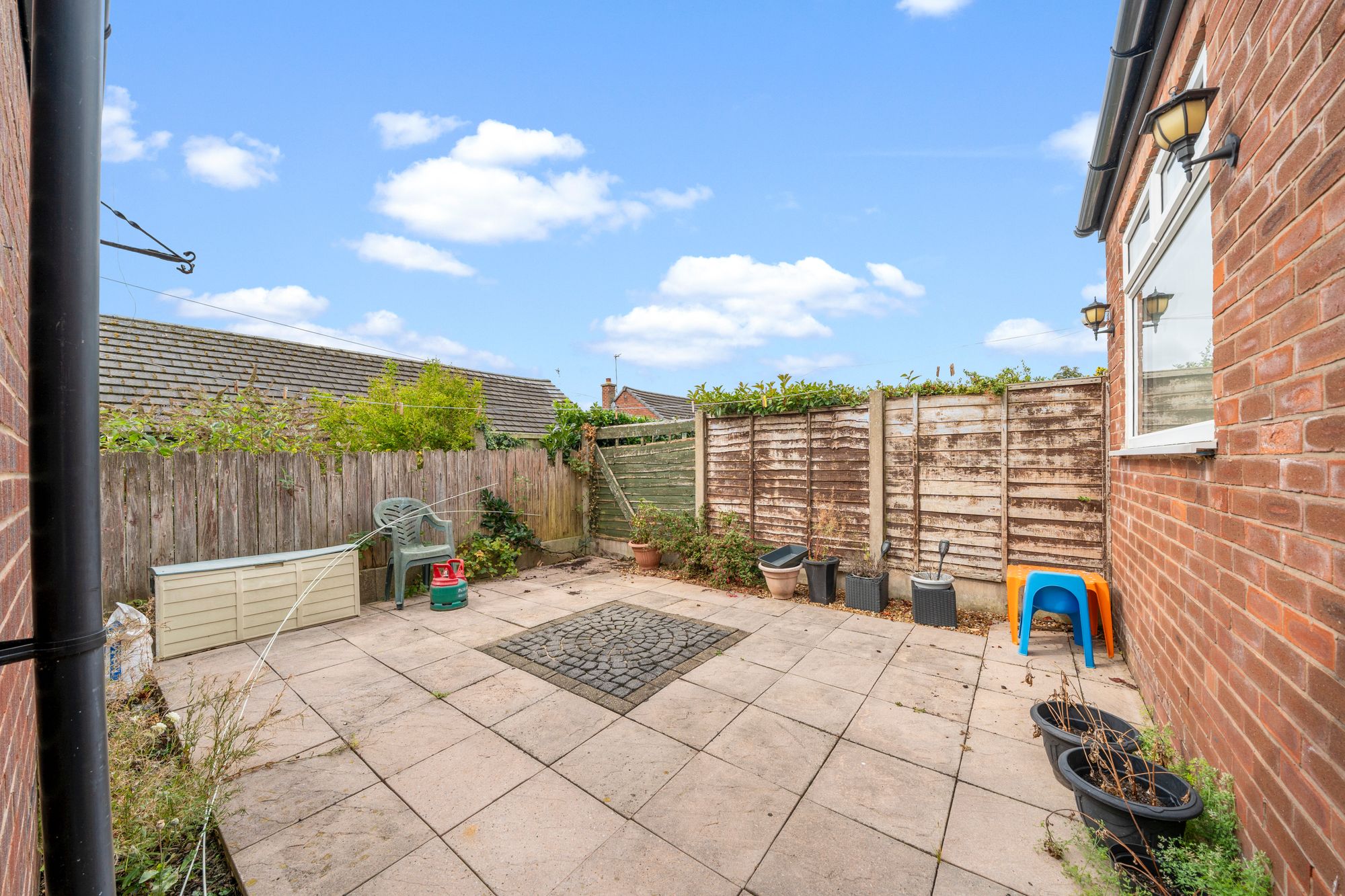 St. Oswalds Close, Winwick, WA2