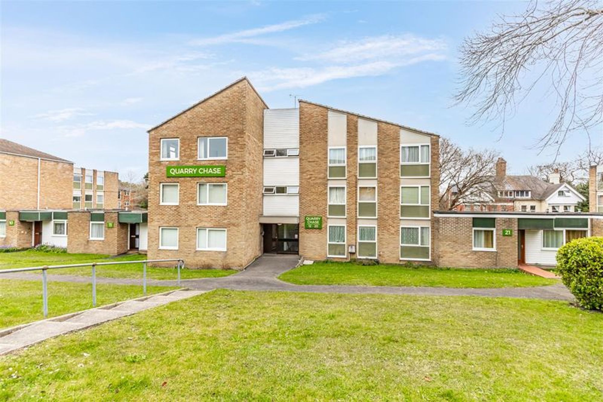 Poole Road, Quarry Chase, BH4