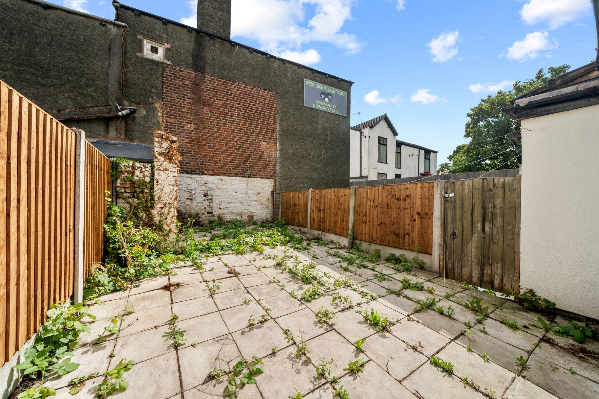 Westleigh Lane, Leigh, WN7