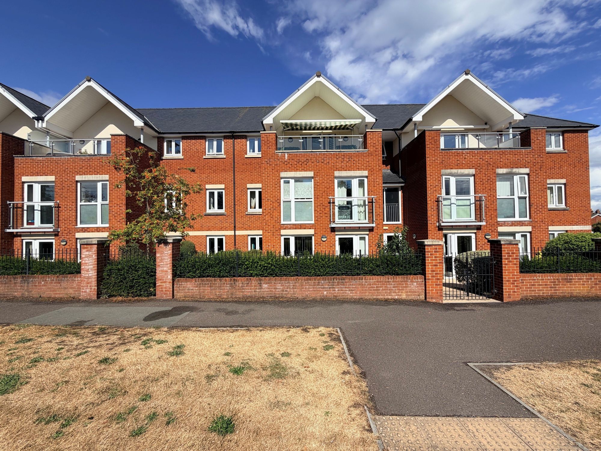 Southampton Road, Hythe, SO45