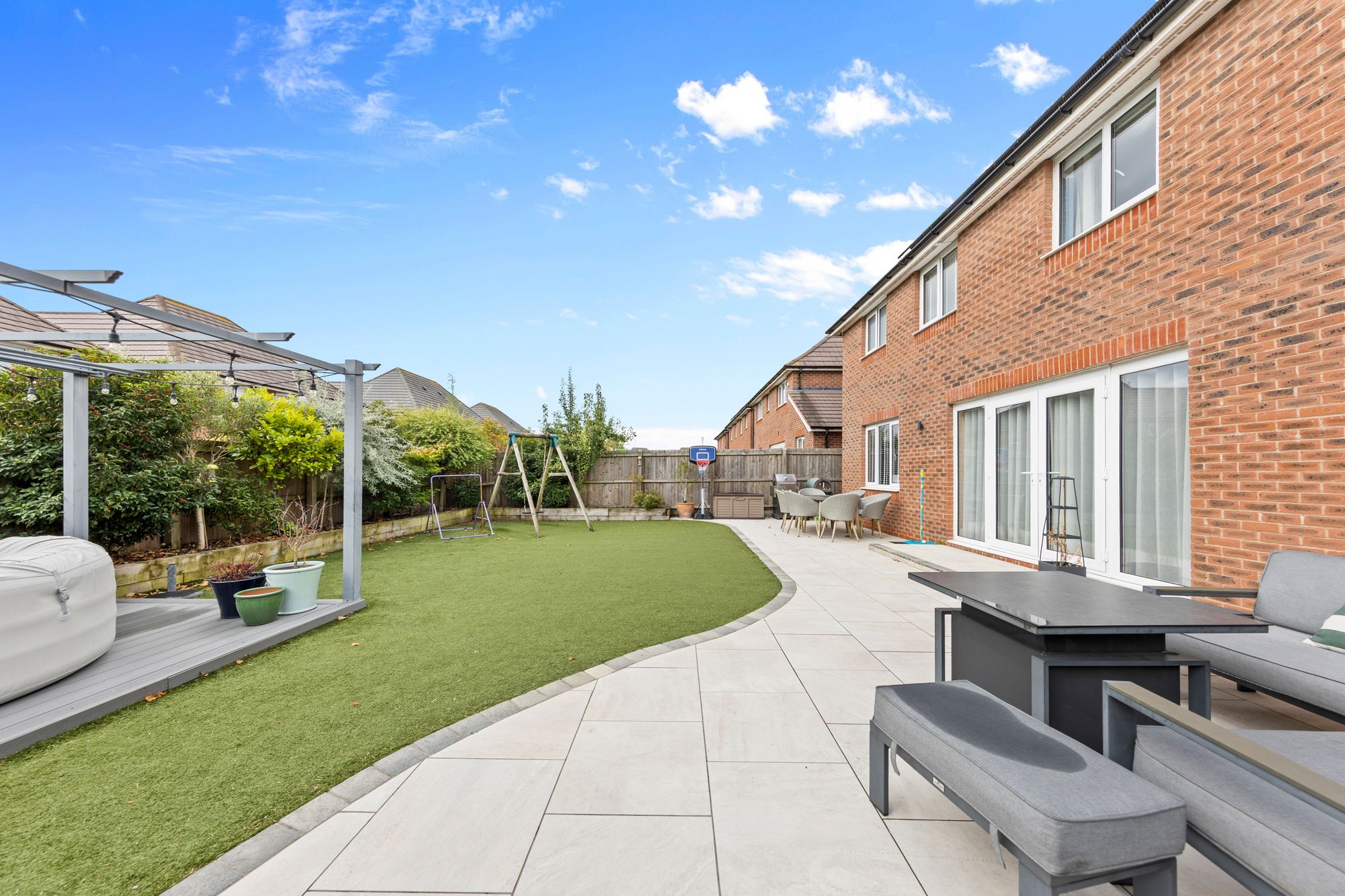 Barkston Heath Drive, Great Sankey, WA5