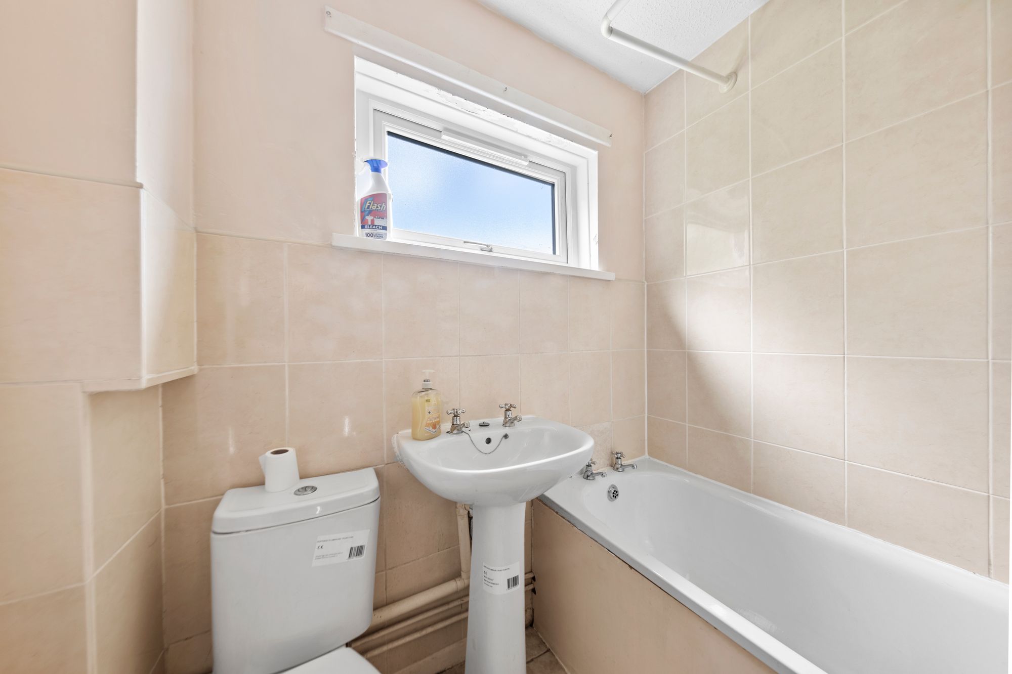 Oxmead Close, Padgate, WA2