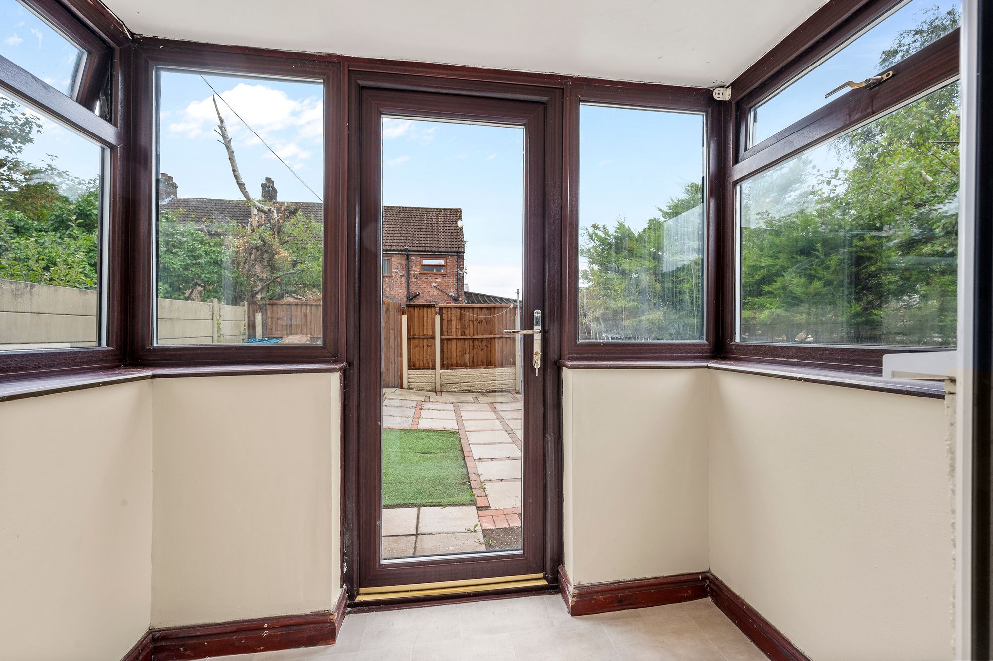 Hobart Street, Thatto Heath, WA9