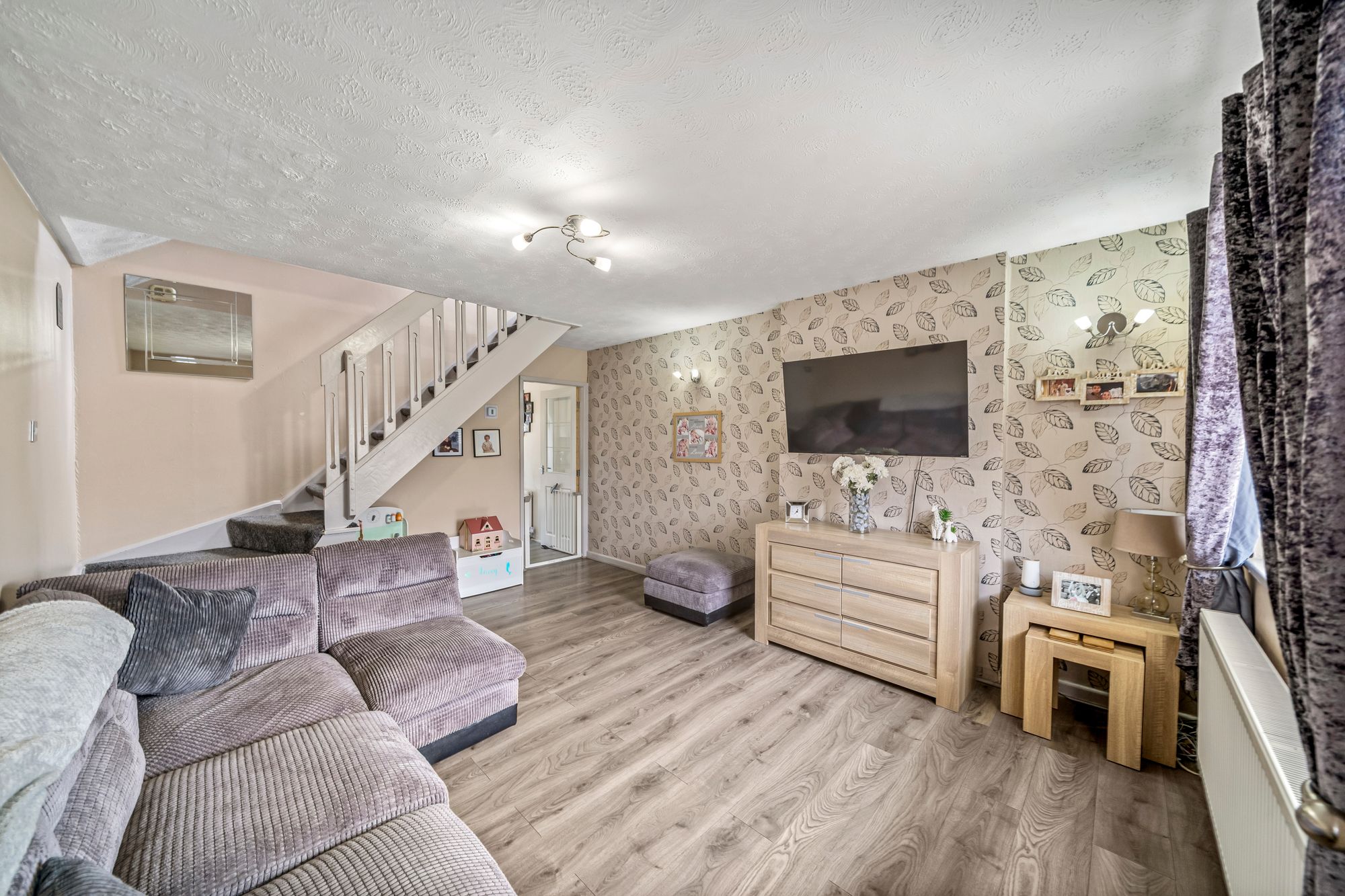Rogerton Close, Leigh, WN7