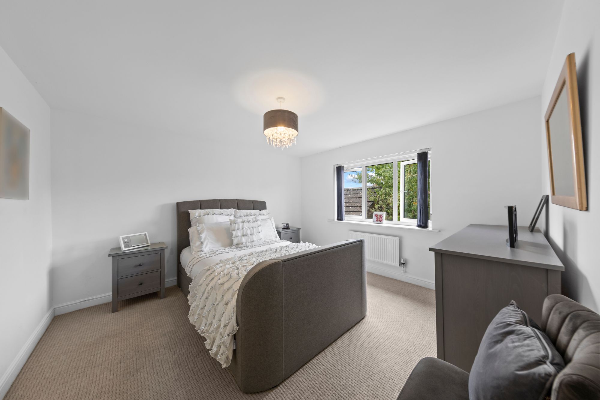 Arizona Crescent, Great Sankey, WA5