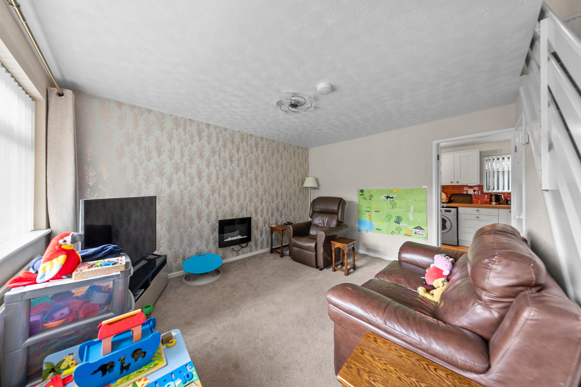 Colwyn Close, Callands, WA5