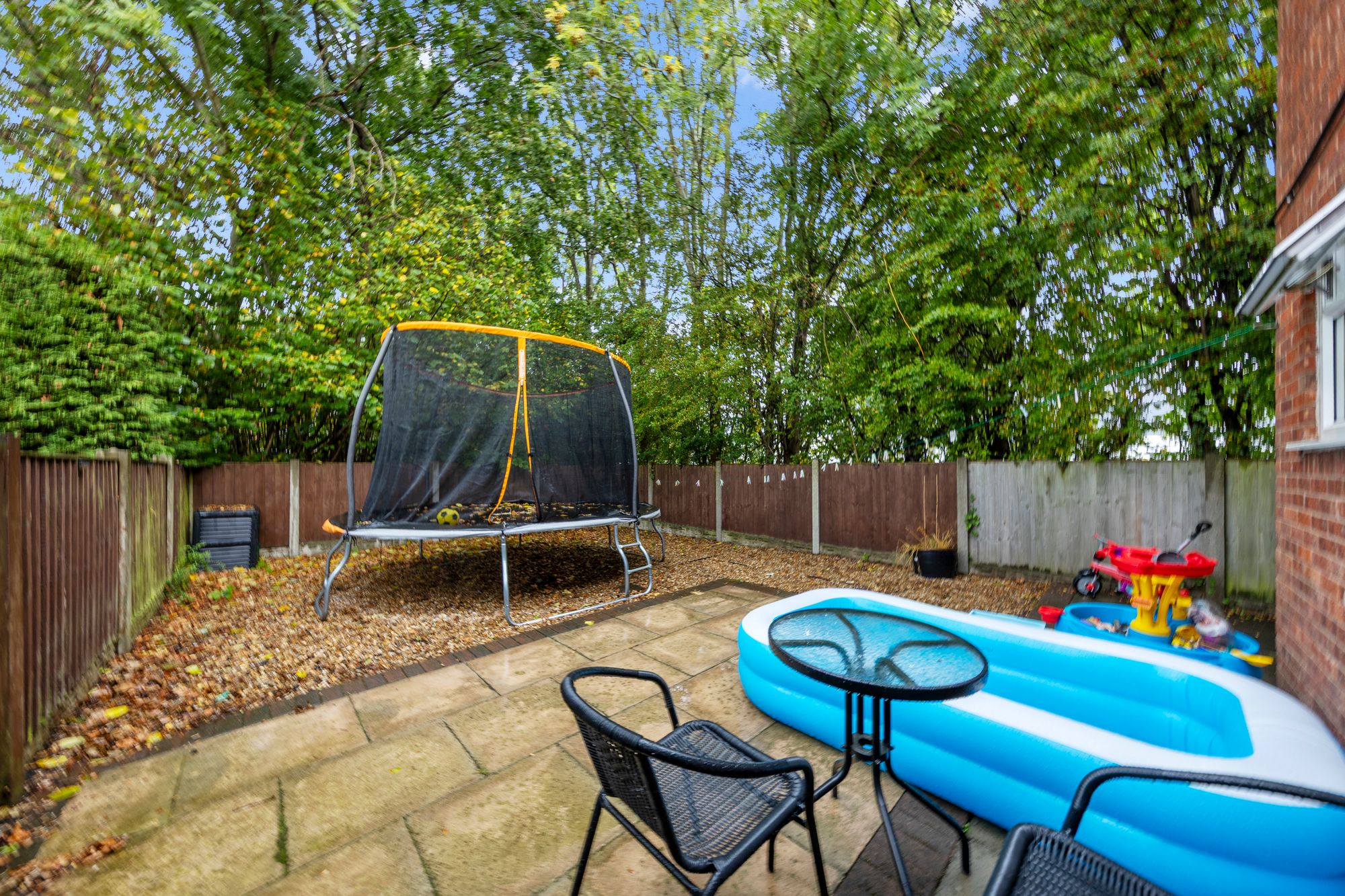 Colwyn Close, Callands, WA5