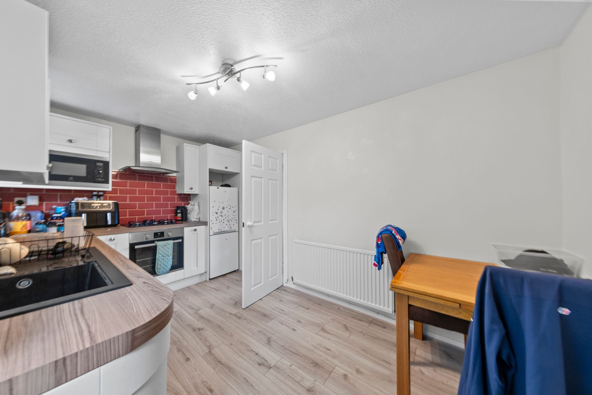 Colwyn Close, Callands, WA5