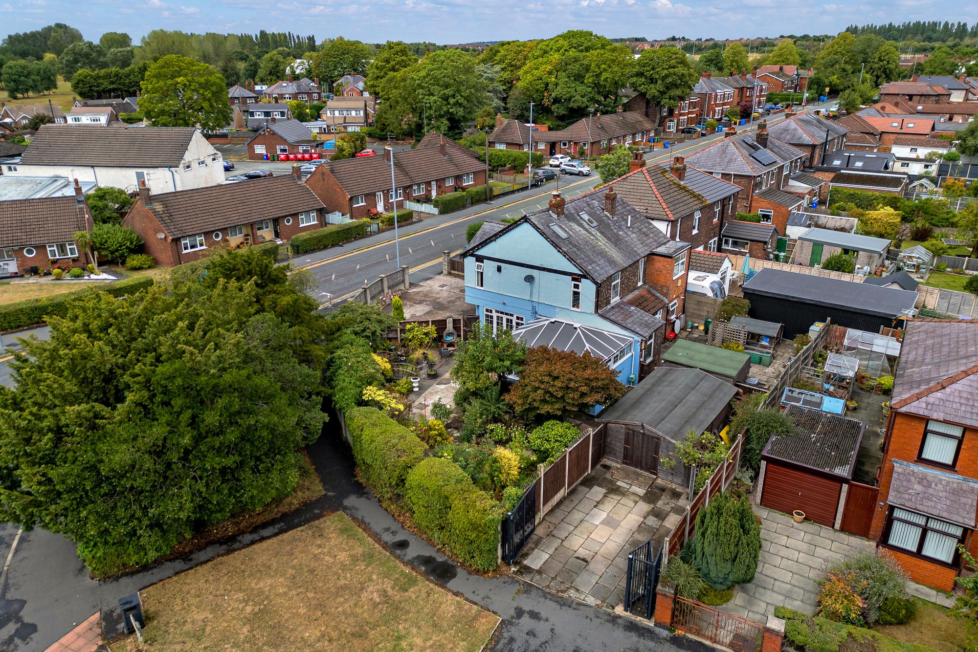 Highfield Road, Widnes, WA8