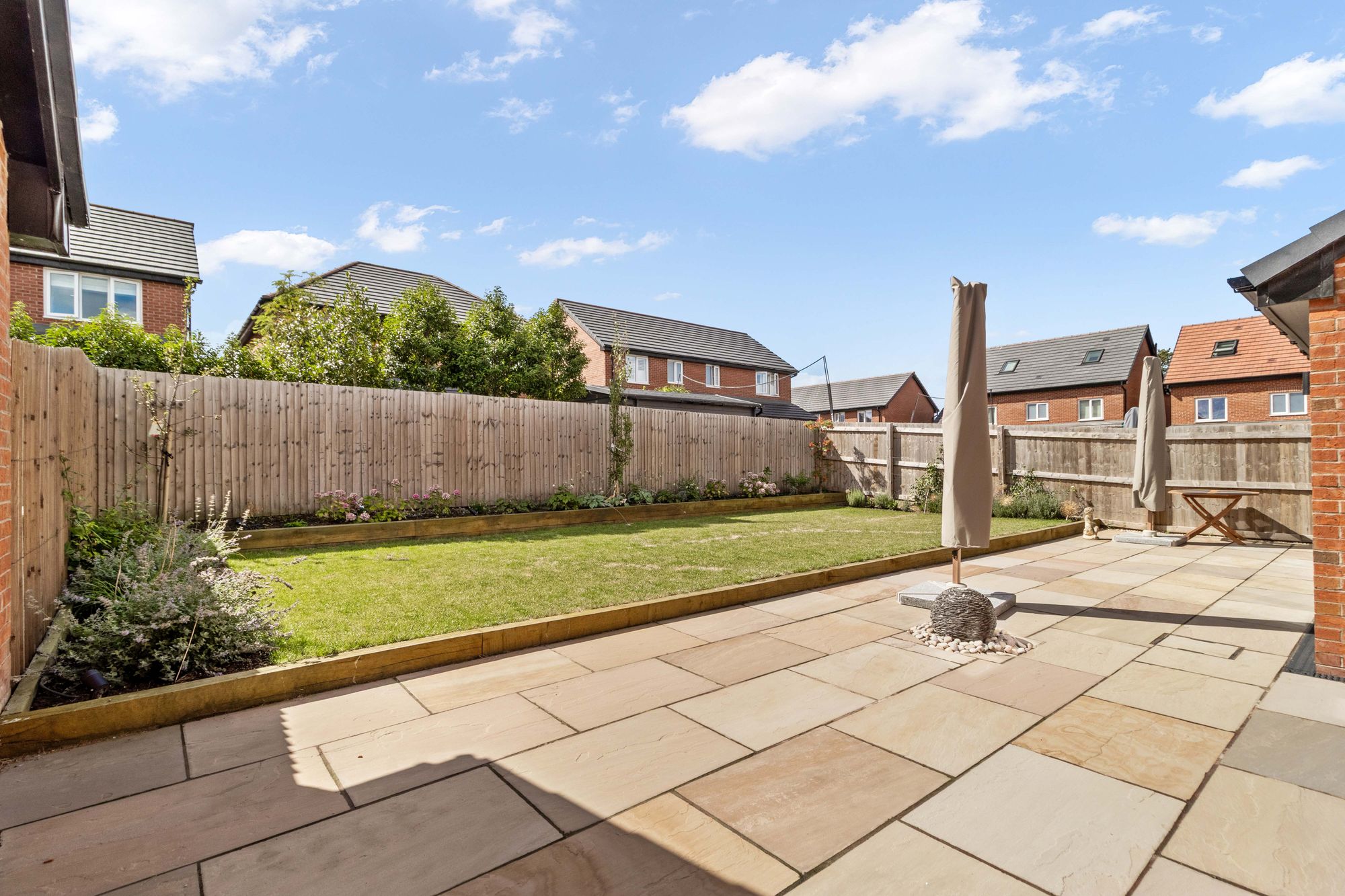 Winterbourne Gardens, Warrington, WA4