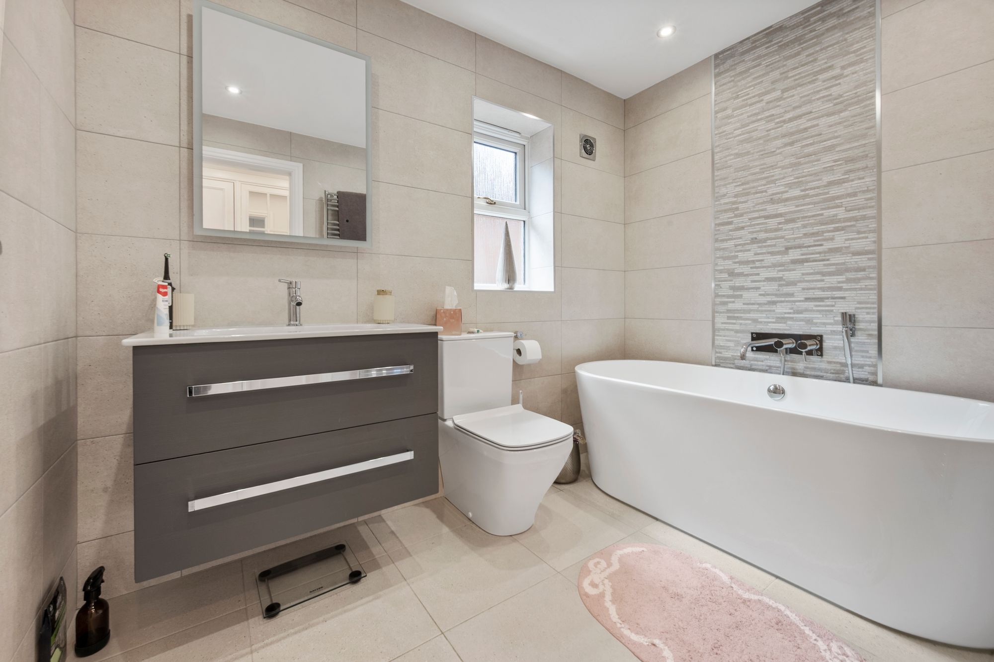 Stonecross Drive, Rainhill, L35