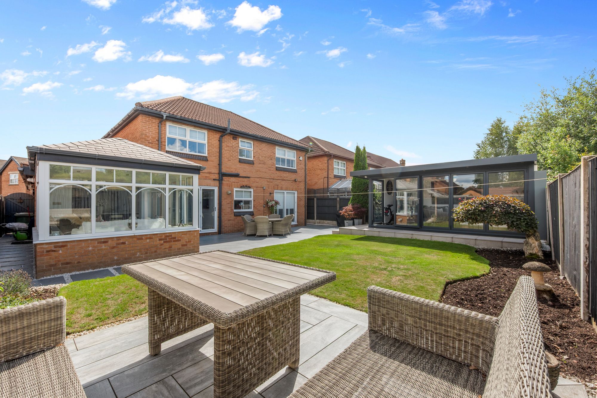 Stonecross Drive, Rainhill, L35