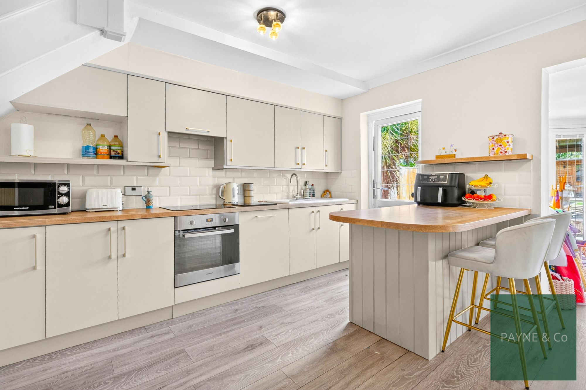 Southdown Road, Hornchurch, RM11