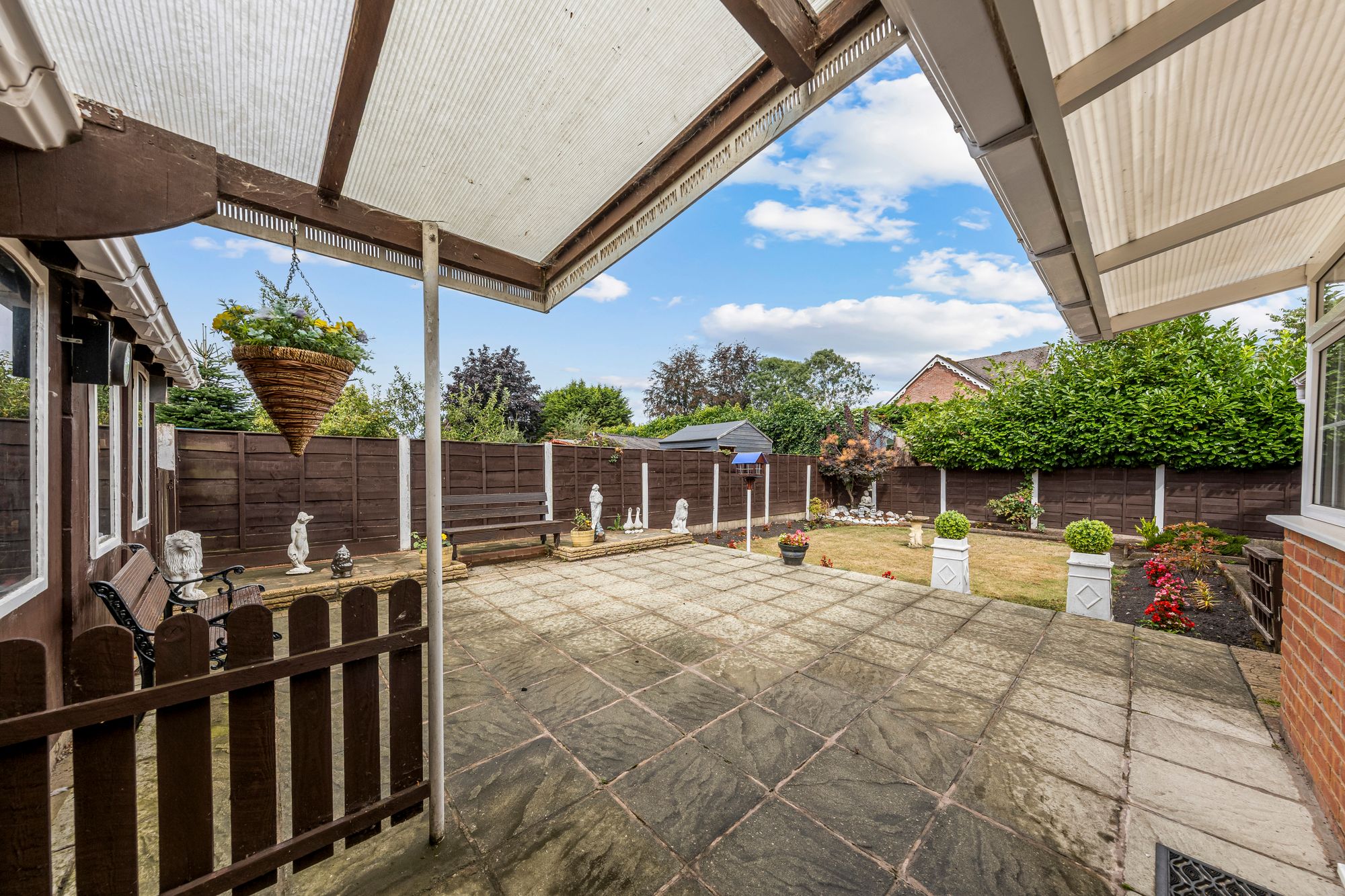 Springburn Gardens, Woolston, WA1