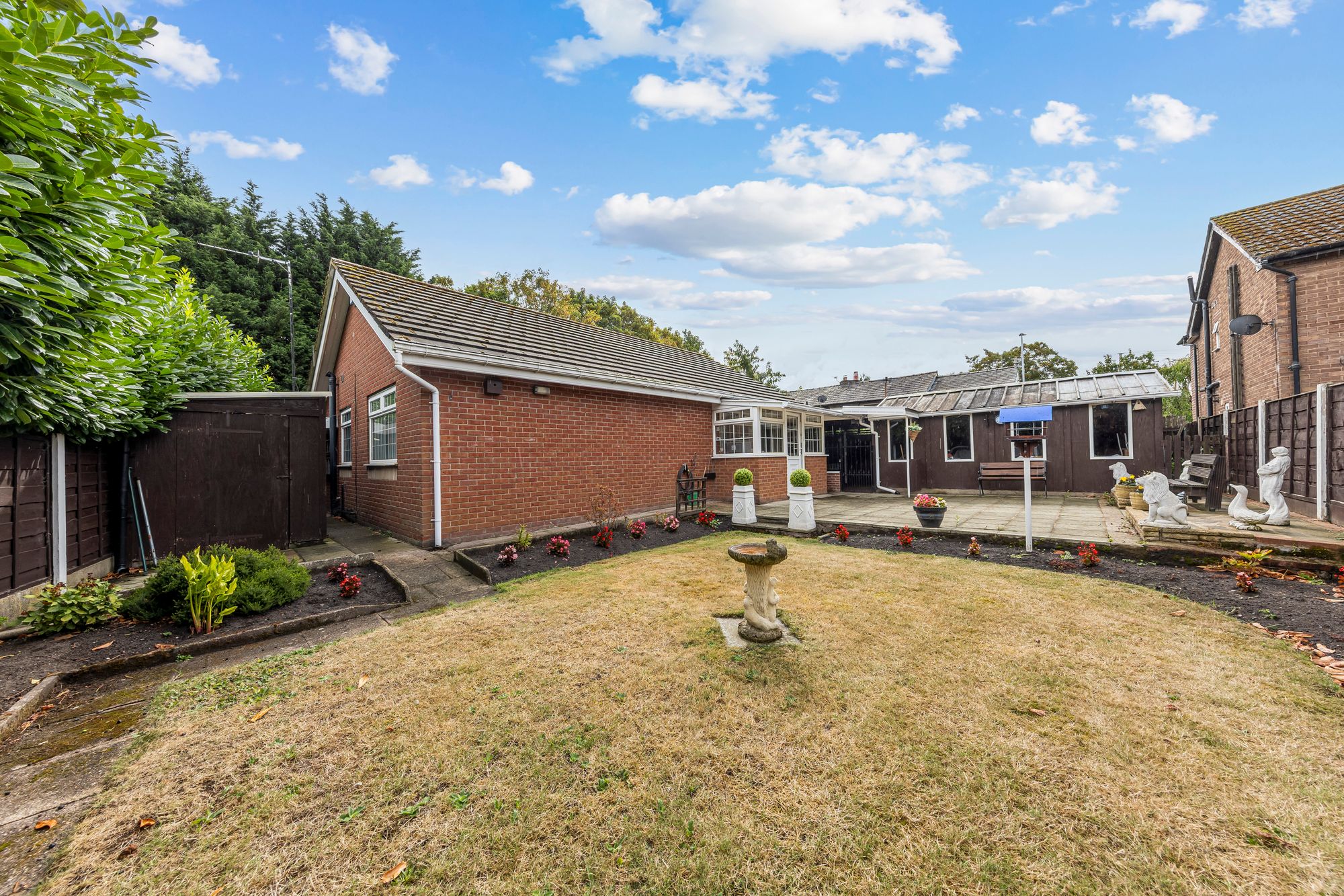 Springburn Gardens, Woolston, WA1