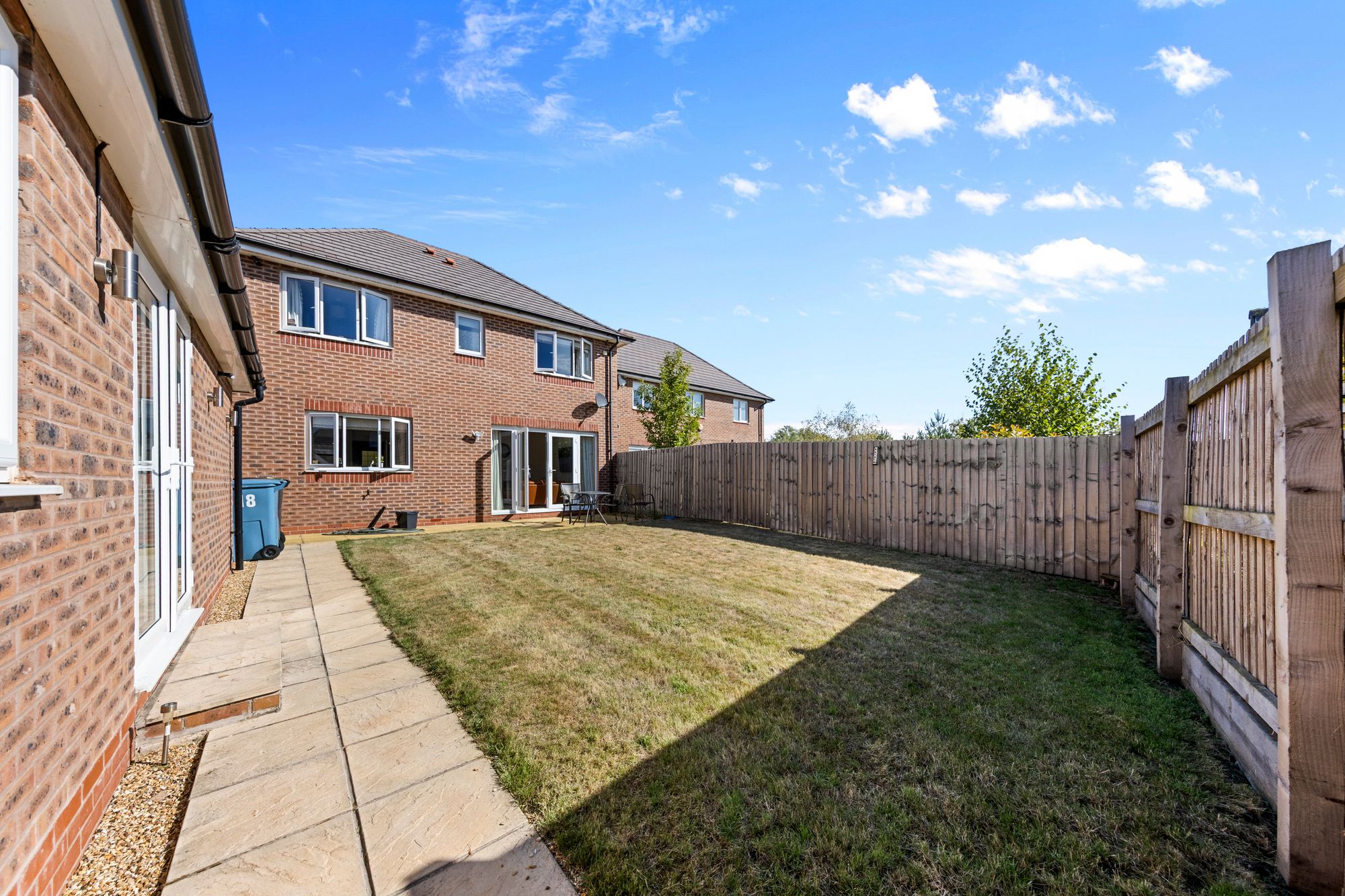 Molesworth Close, Great Sankey, WA5