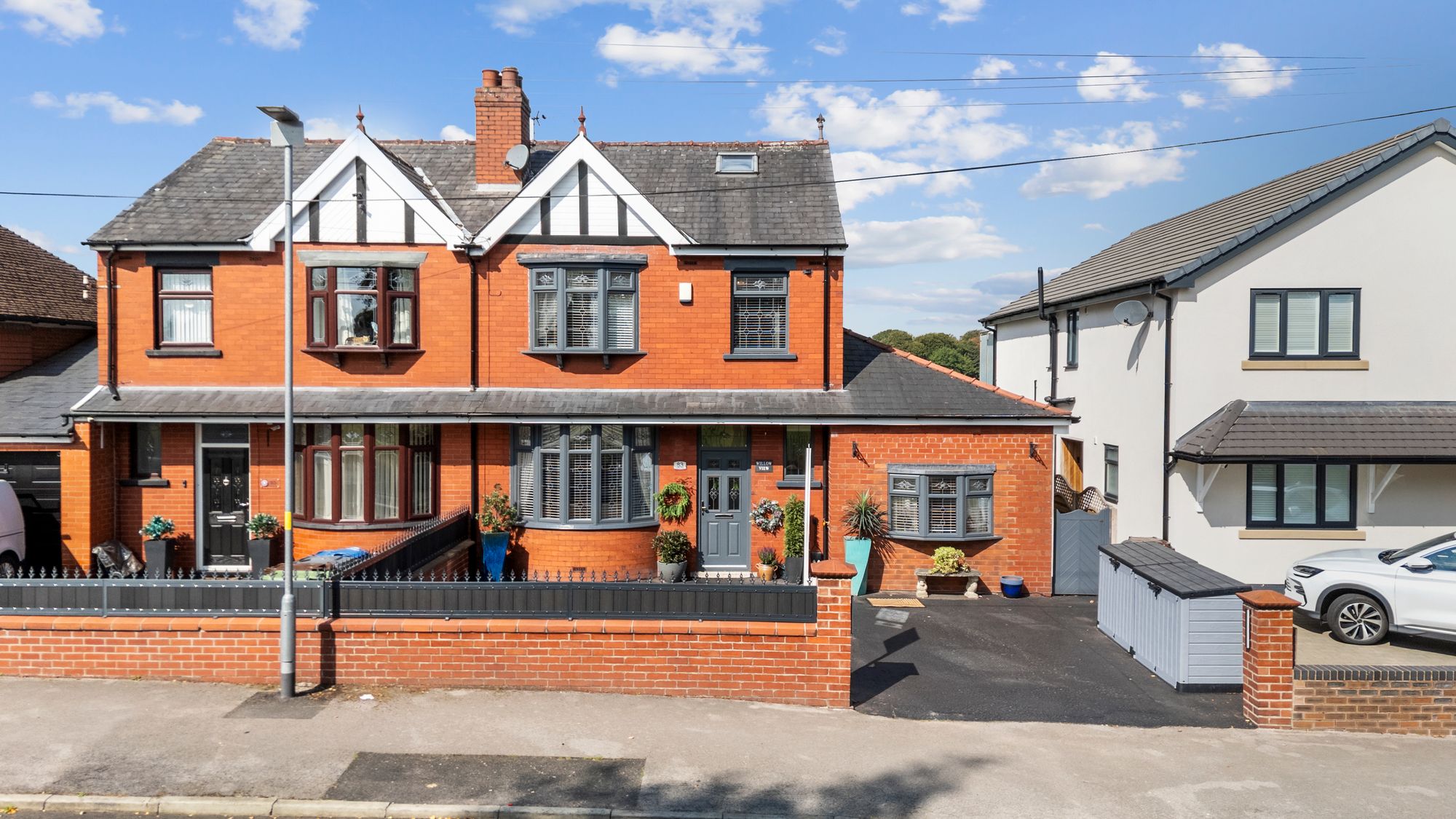 Barn Lane, Golborne, WA3