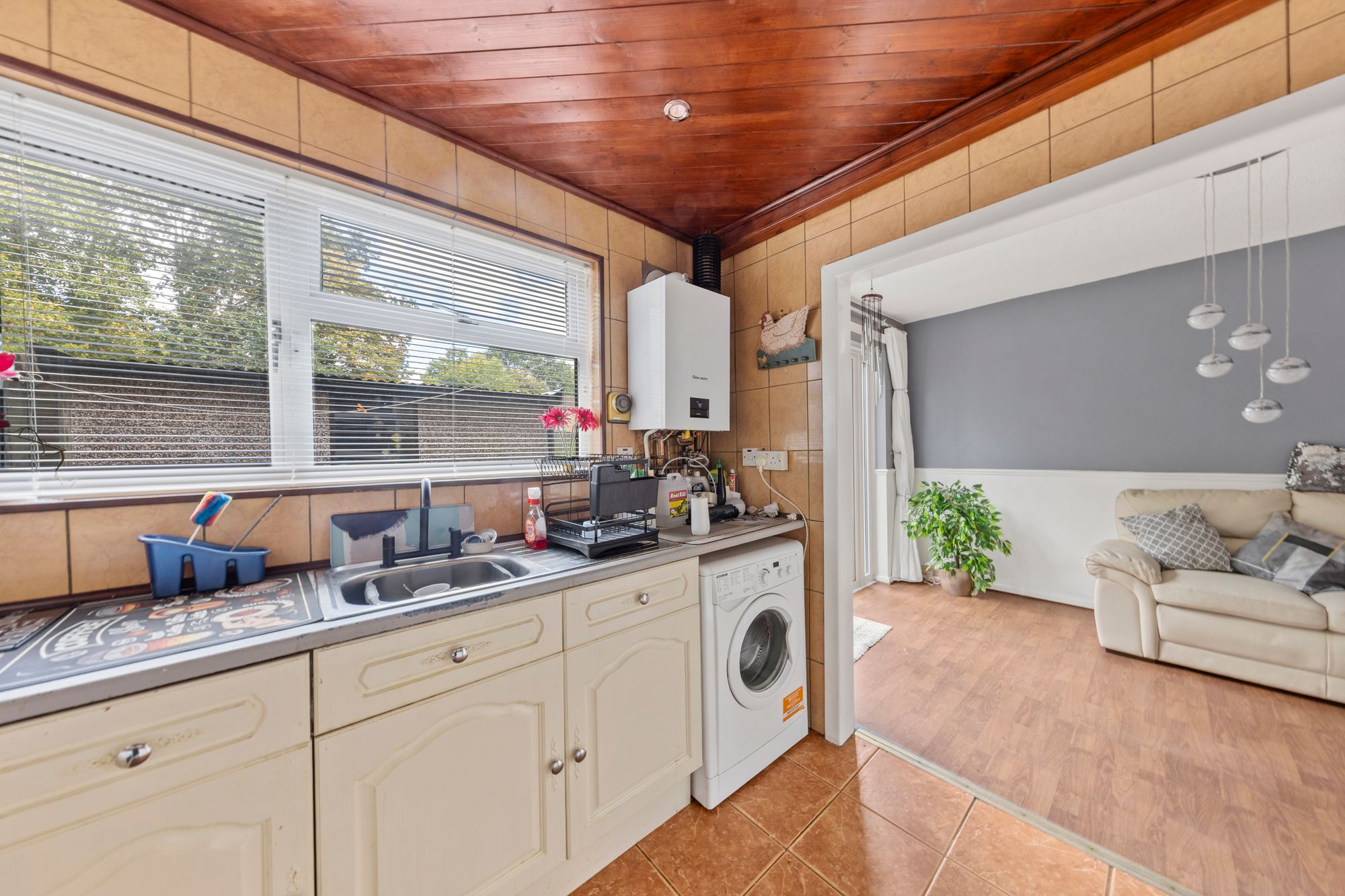 Violet Close, Birchwood, WA3