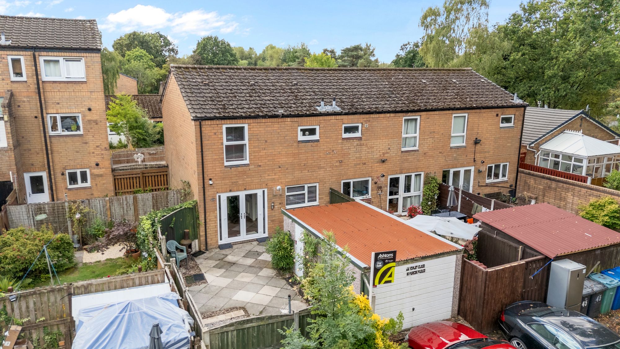 Violet Close, Birchwood, WA3