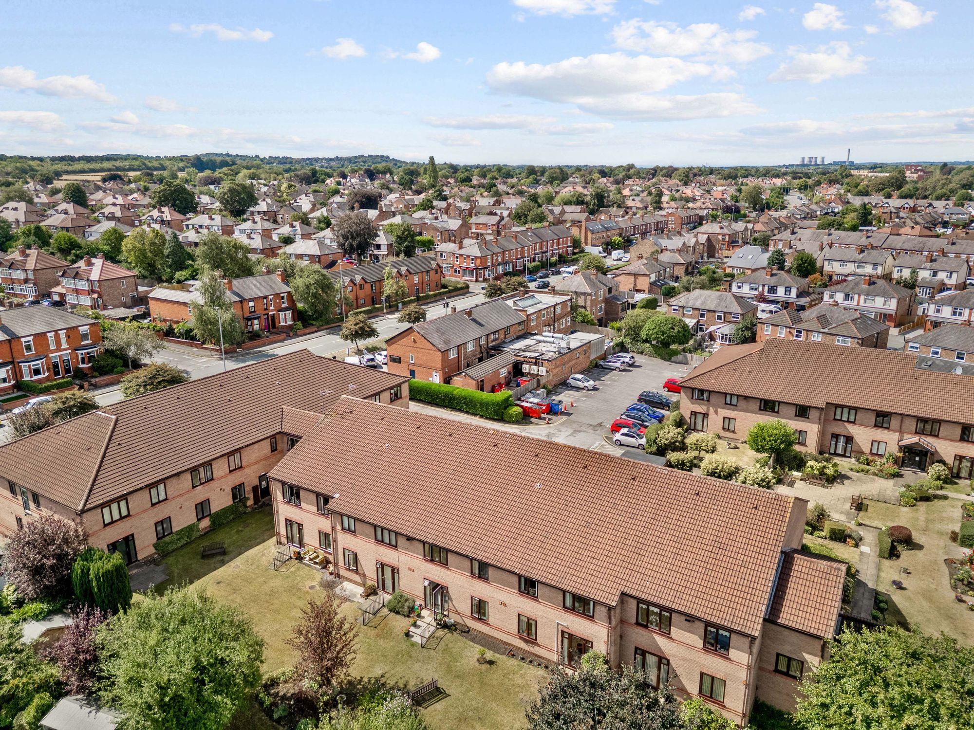Oulton Court, Grappenhall, WA4