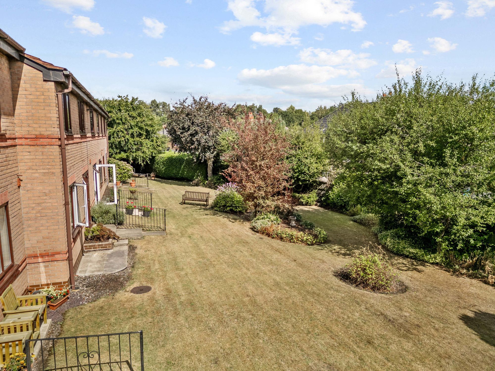 Oulton Court, Grappenhall, WA4