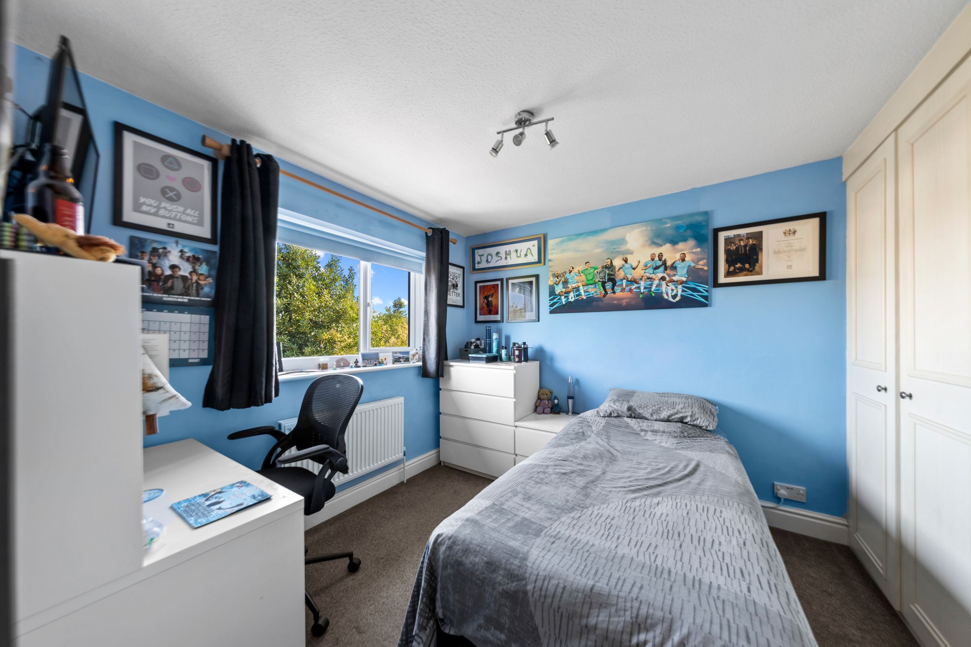 Garwood Close, Westbrook, WA5