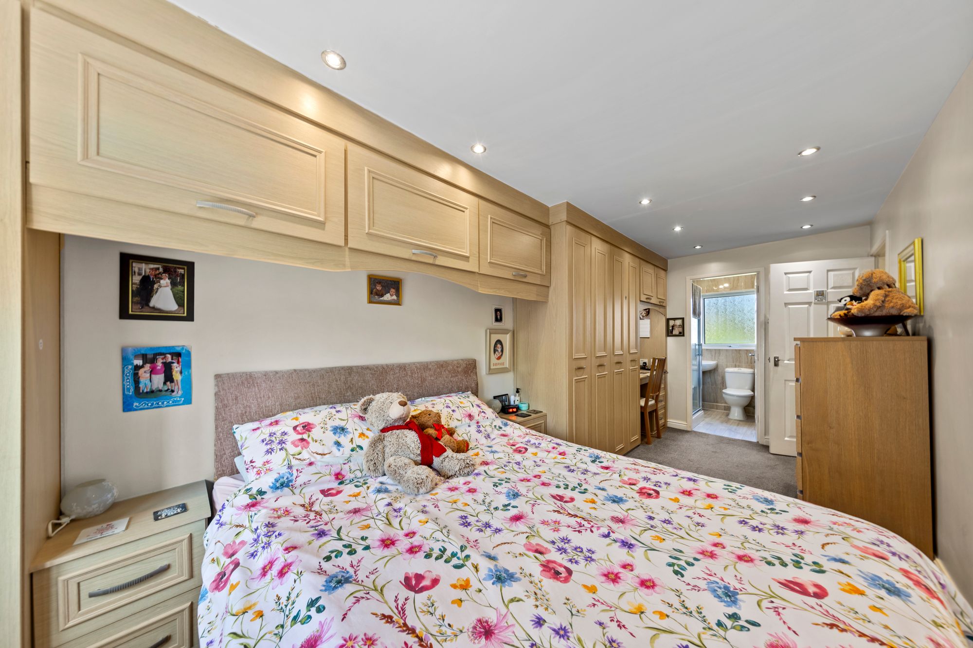 Garwood Close, Westbrook, WA5