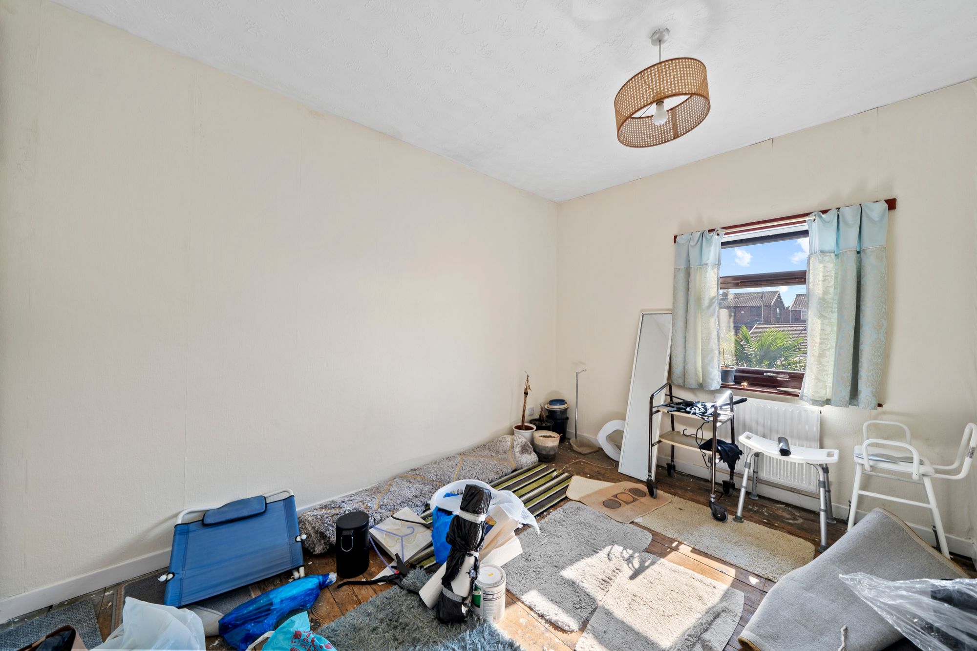 Castle Hill Road, Hindley, WN2